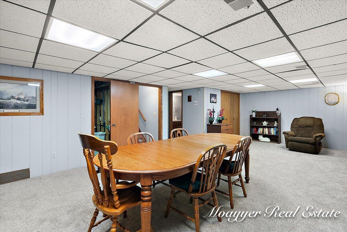 5891 Leisure S Drive SE Grand Rapids MI 49548