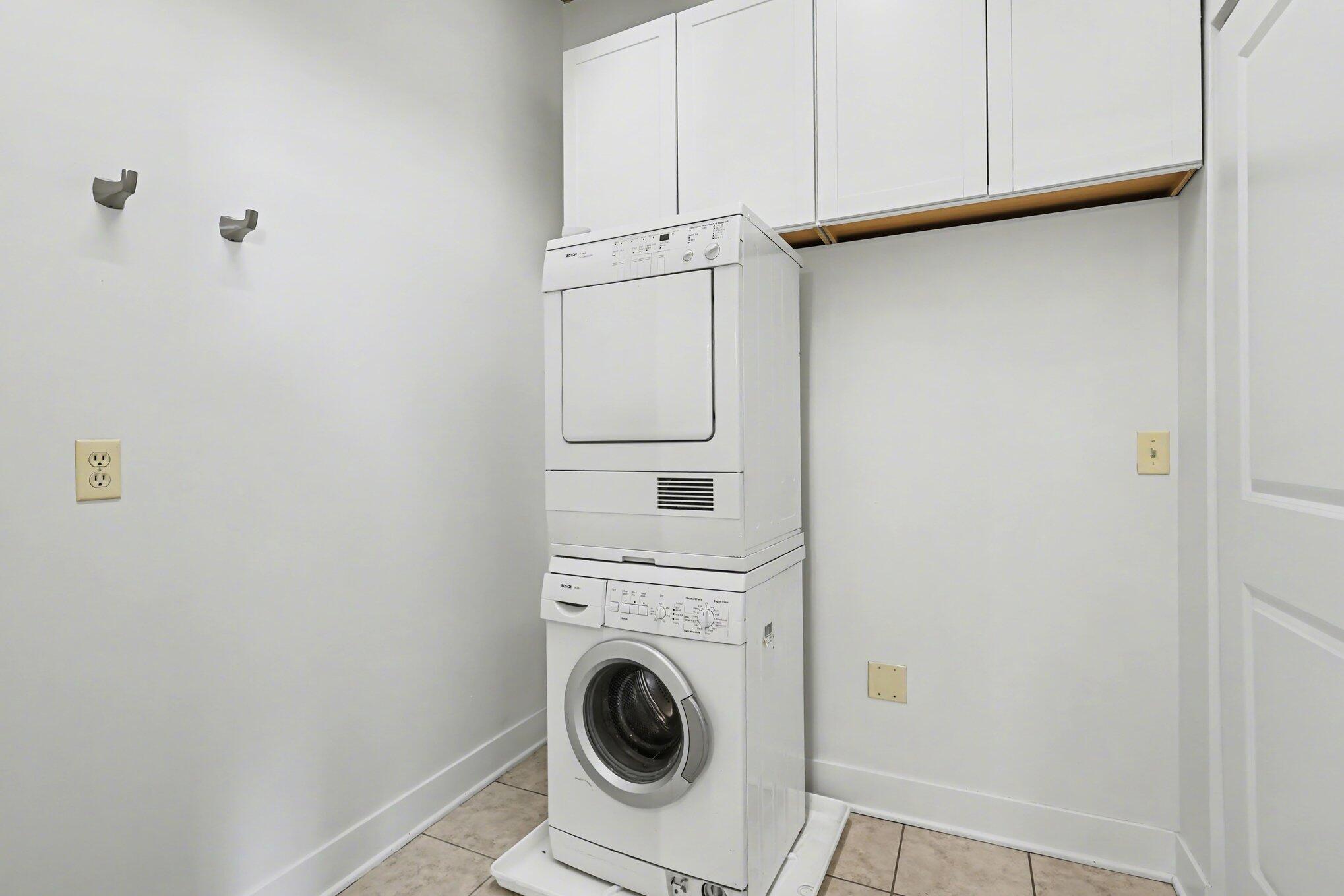 533 Columbia Avenue Holland MI 49423