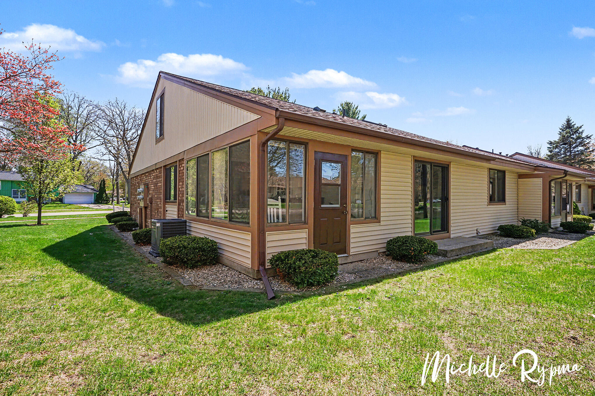 336 N Aniline Avenue Holland MI 49424
