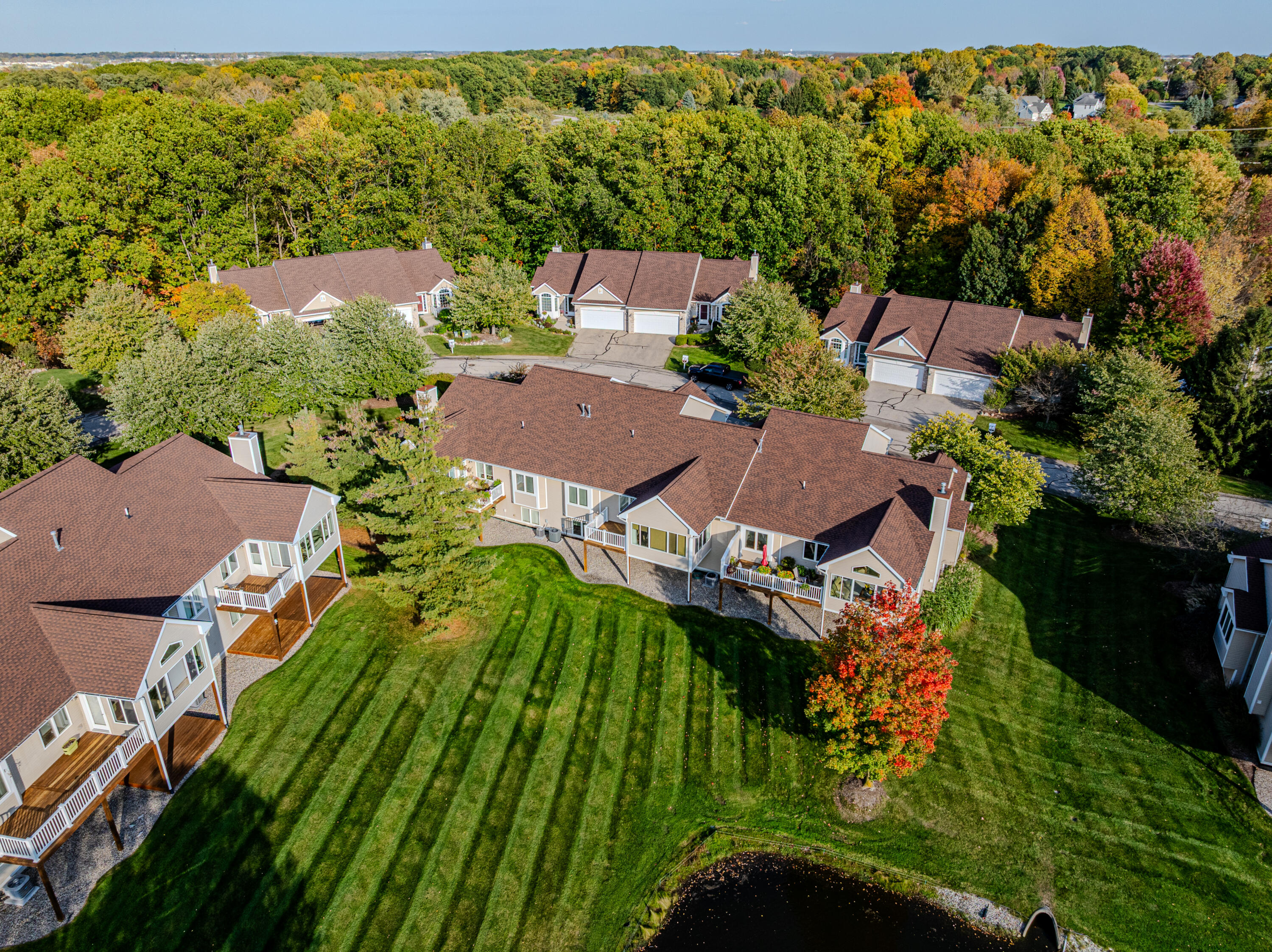 3886 Pemberton Drive SE Grand Rapids MI 49508