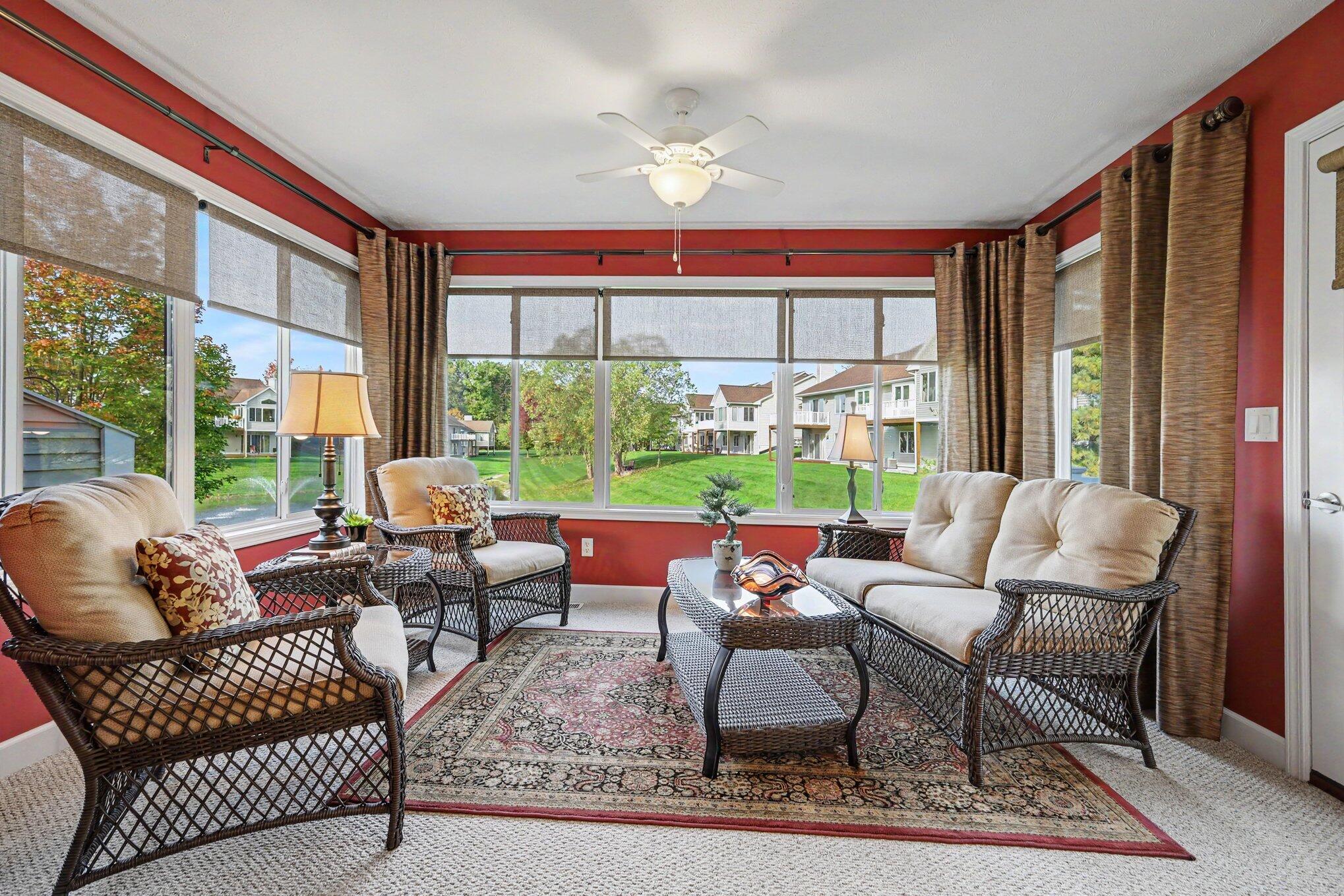 3886 Pemberton Drive SE Grand Rapids MI 49508
