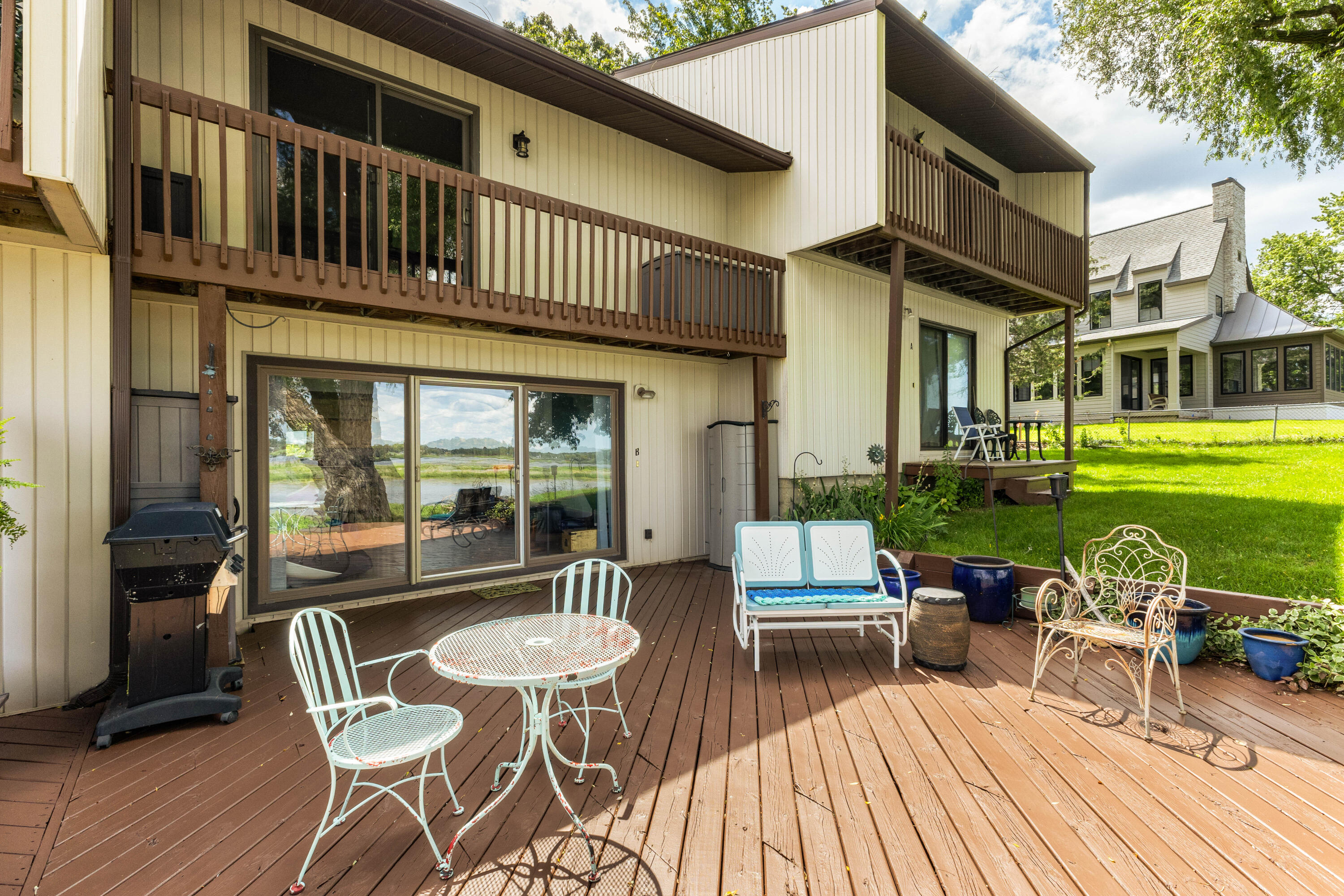553 Gidley Circle Grand Haven MI 49417