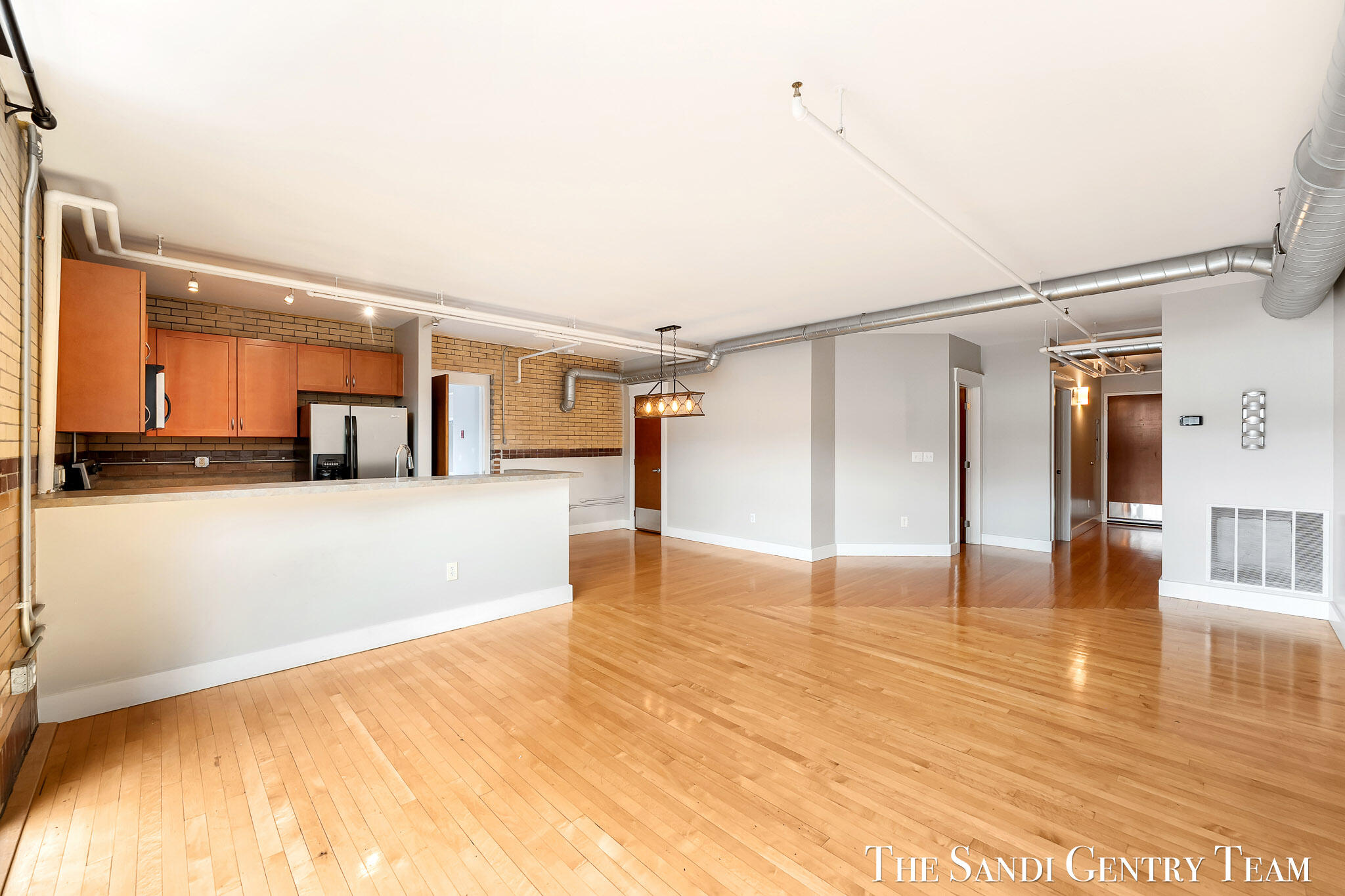 600 Broadway Avenue NW Grand Rapids MI 49504