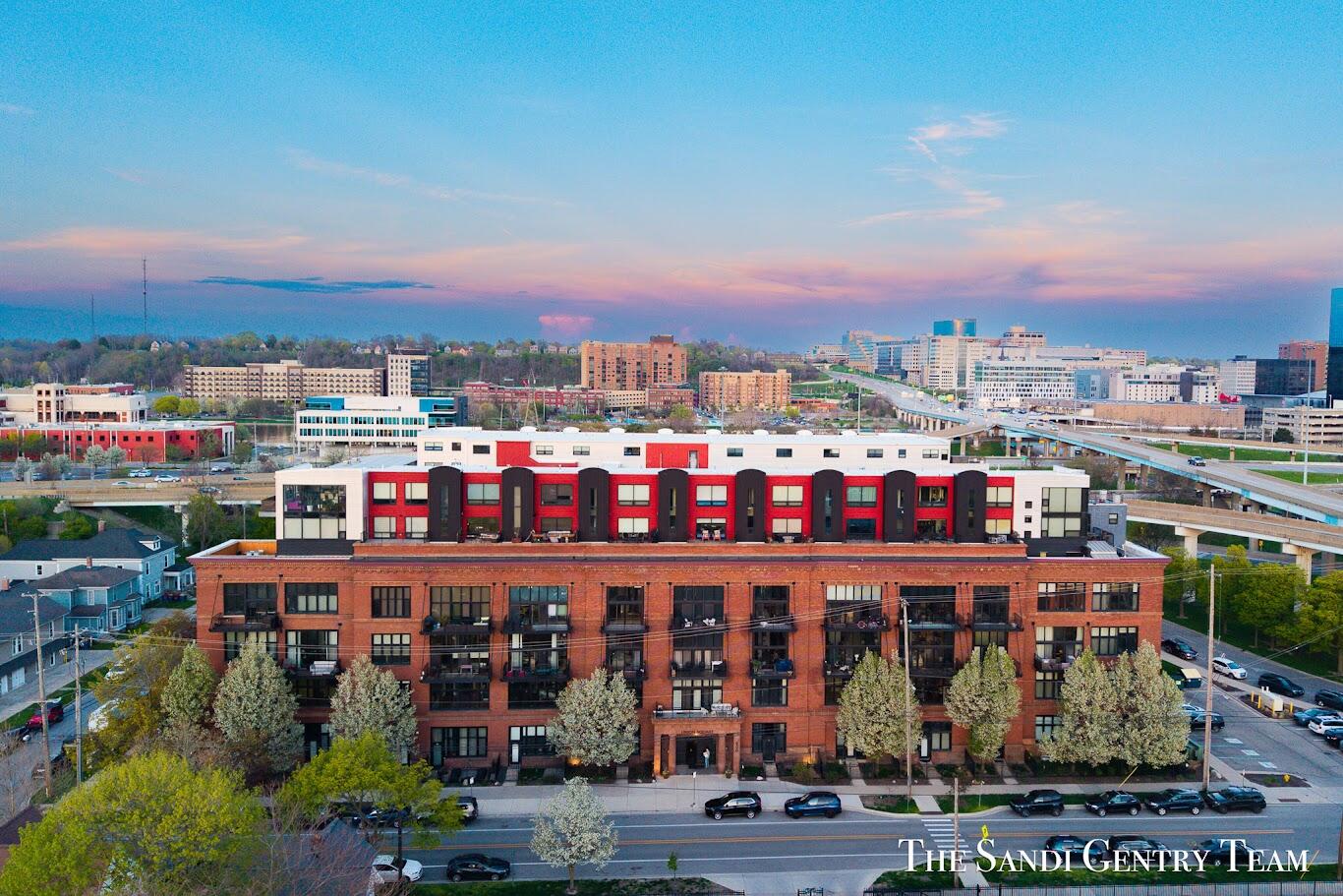 600 Broadway Avenue NW Grand Rapids MI 49504