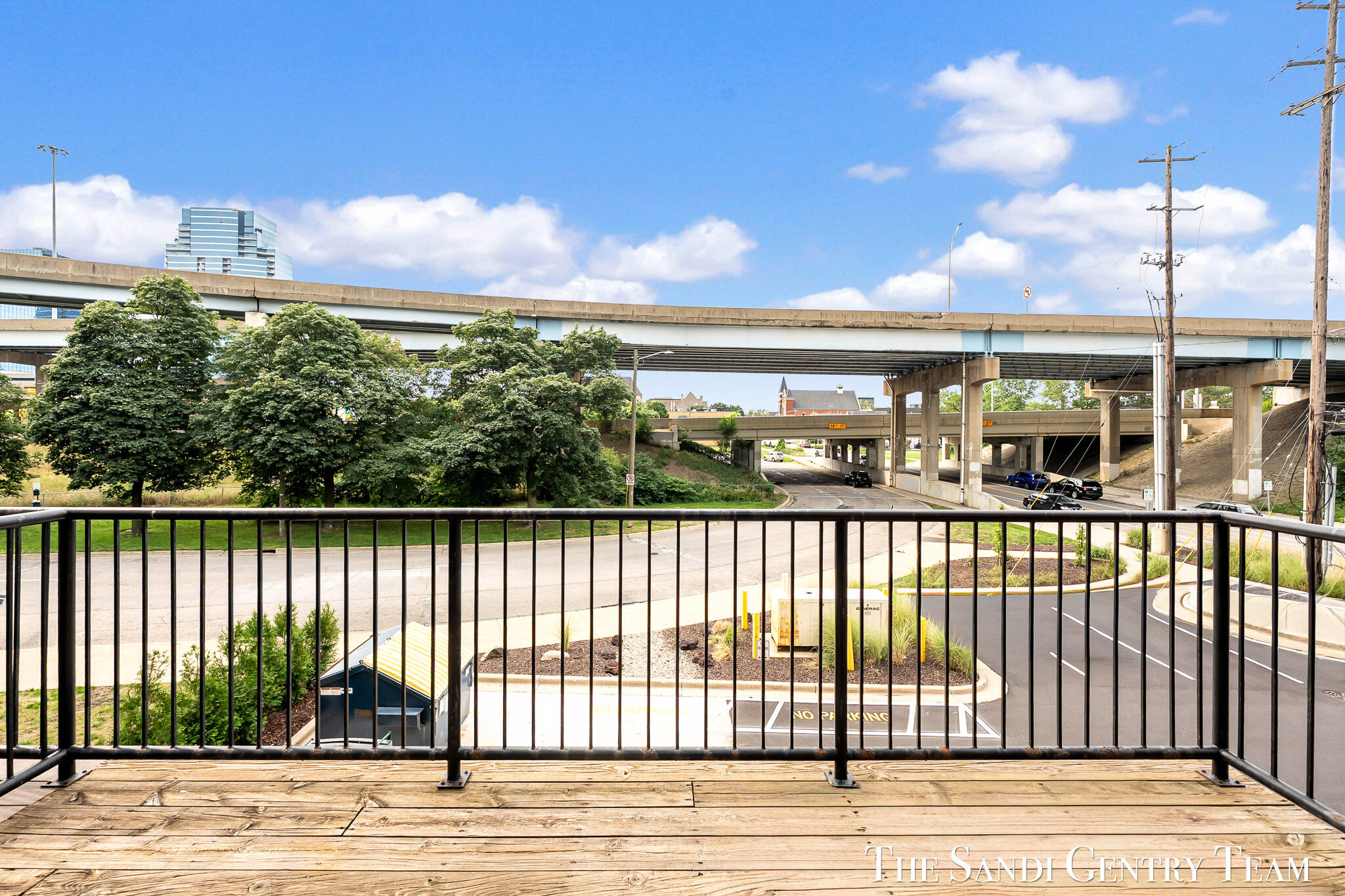 600 Broadway Avenue NW Grand Rapids MI 49504
