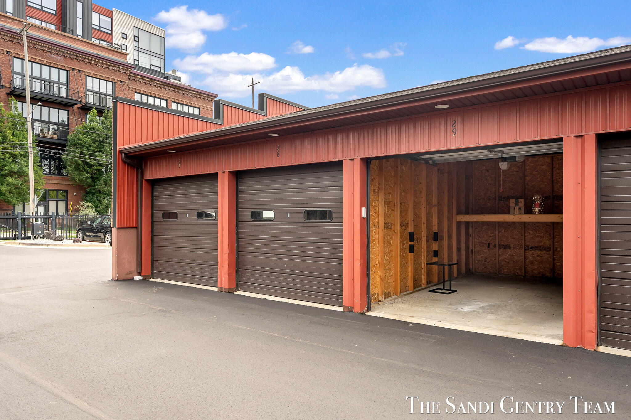 600 Broadway Avenue NW Grand Rapids MI 49504