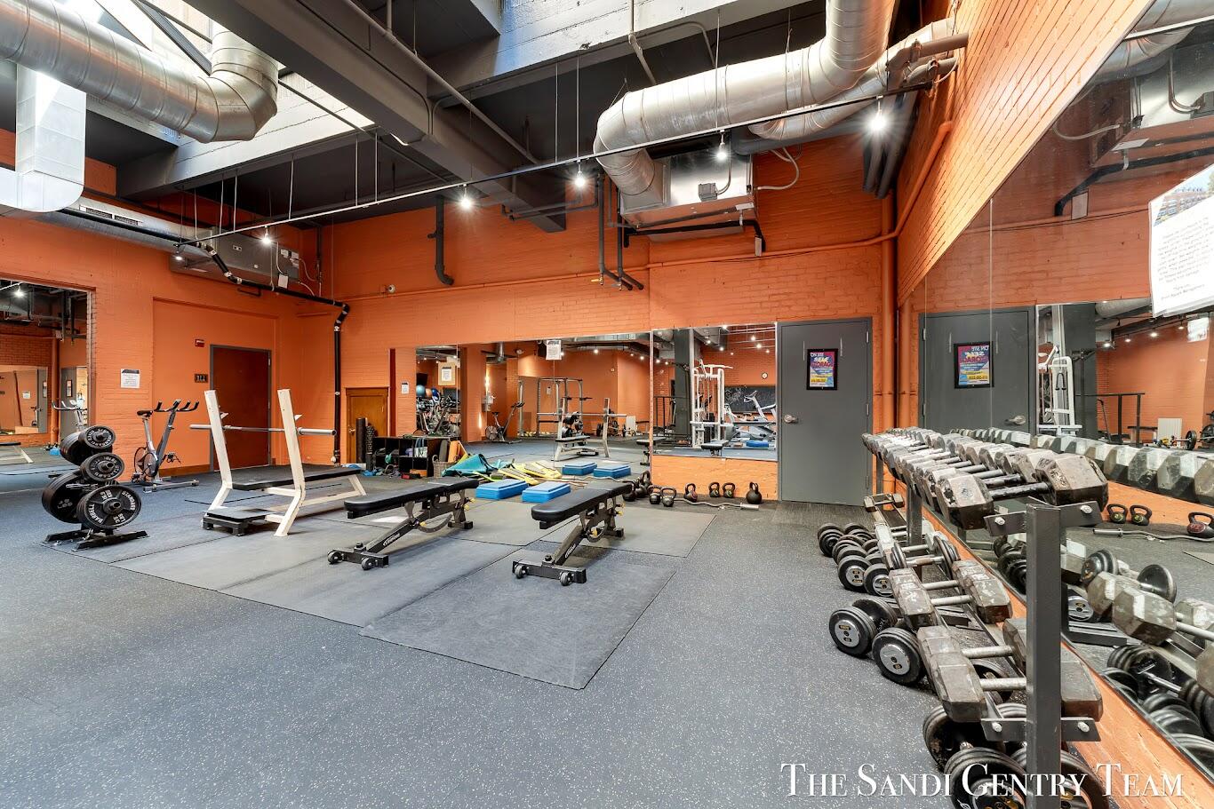 600 Broadway Avenue NW Grand Rapids MI 49504