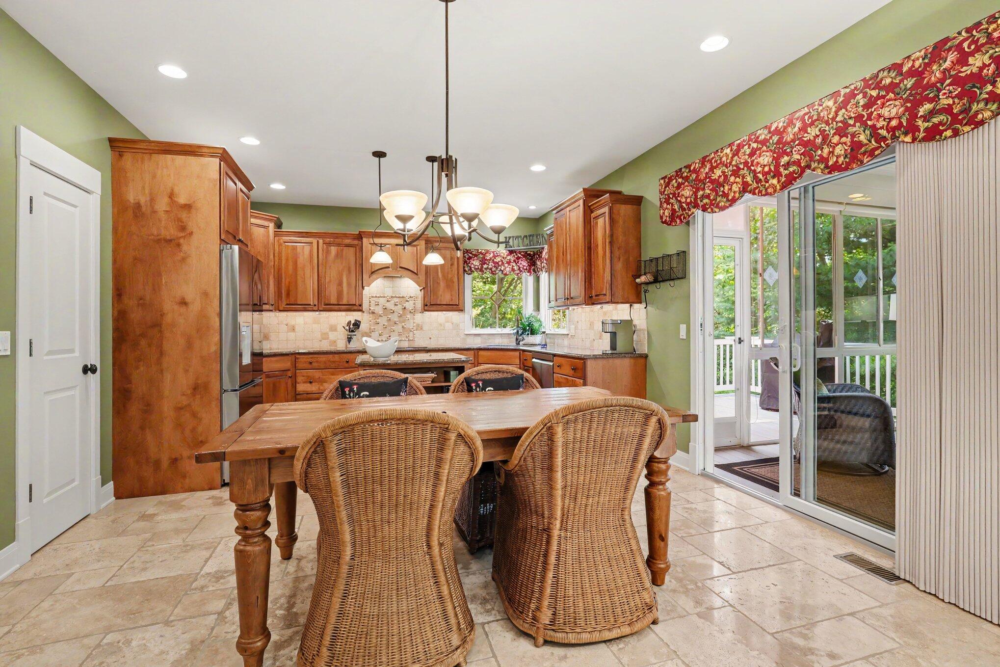 4492 Oak Arbor Drive NE Grand Rapids MI 49525