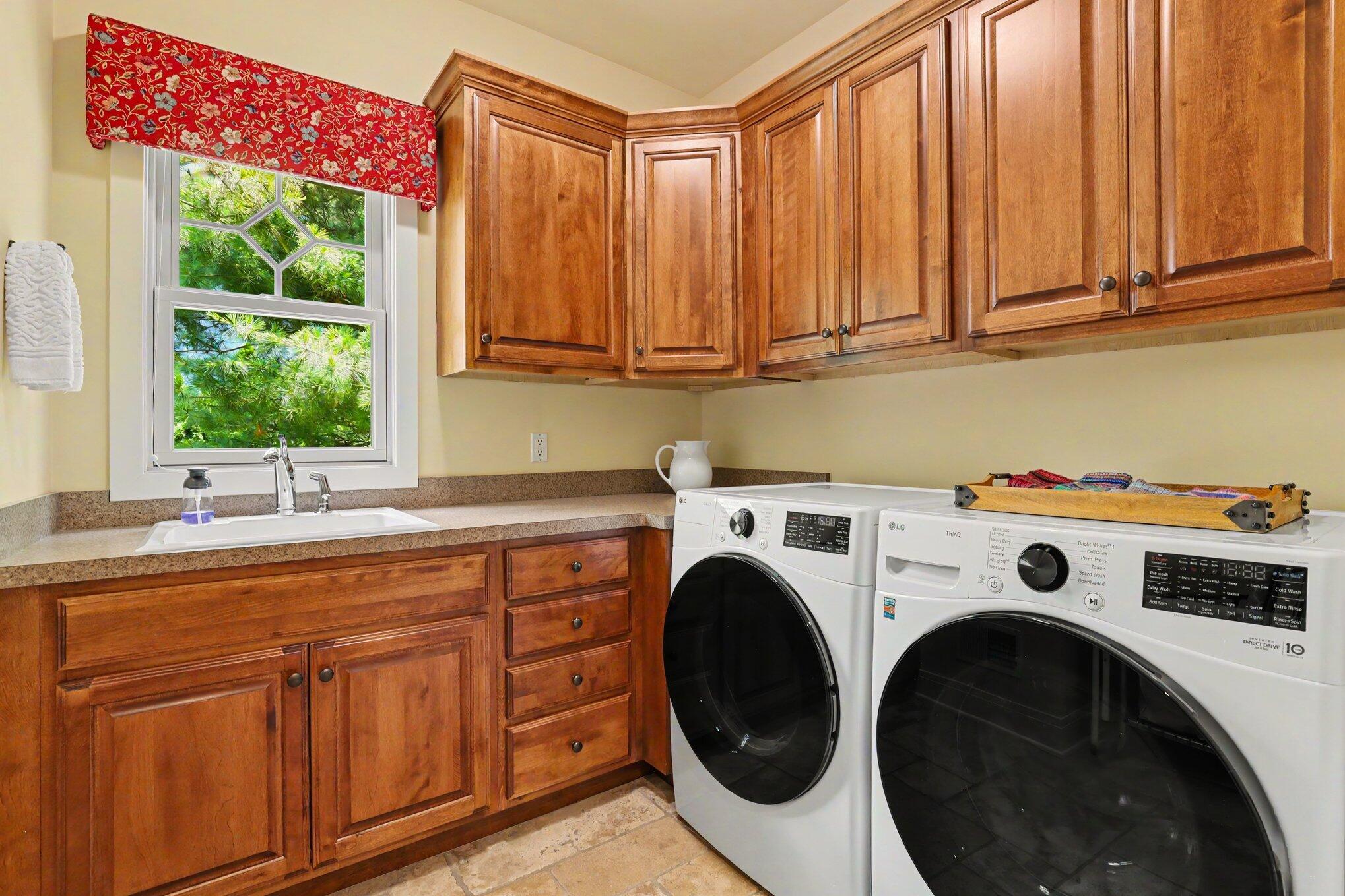 4492 Oak Arbor Drive NE Grand Rapids MI 49525
