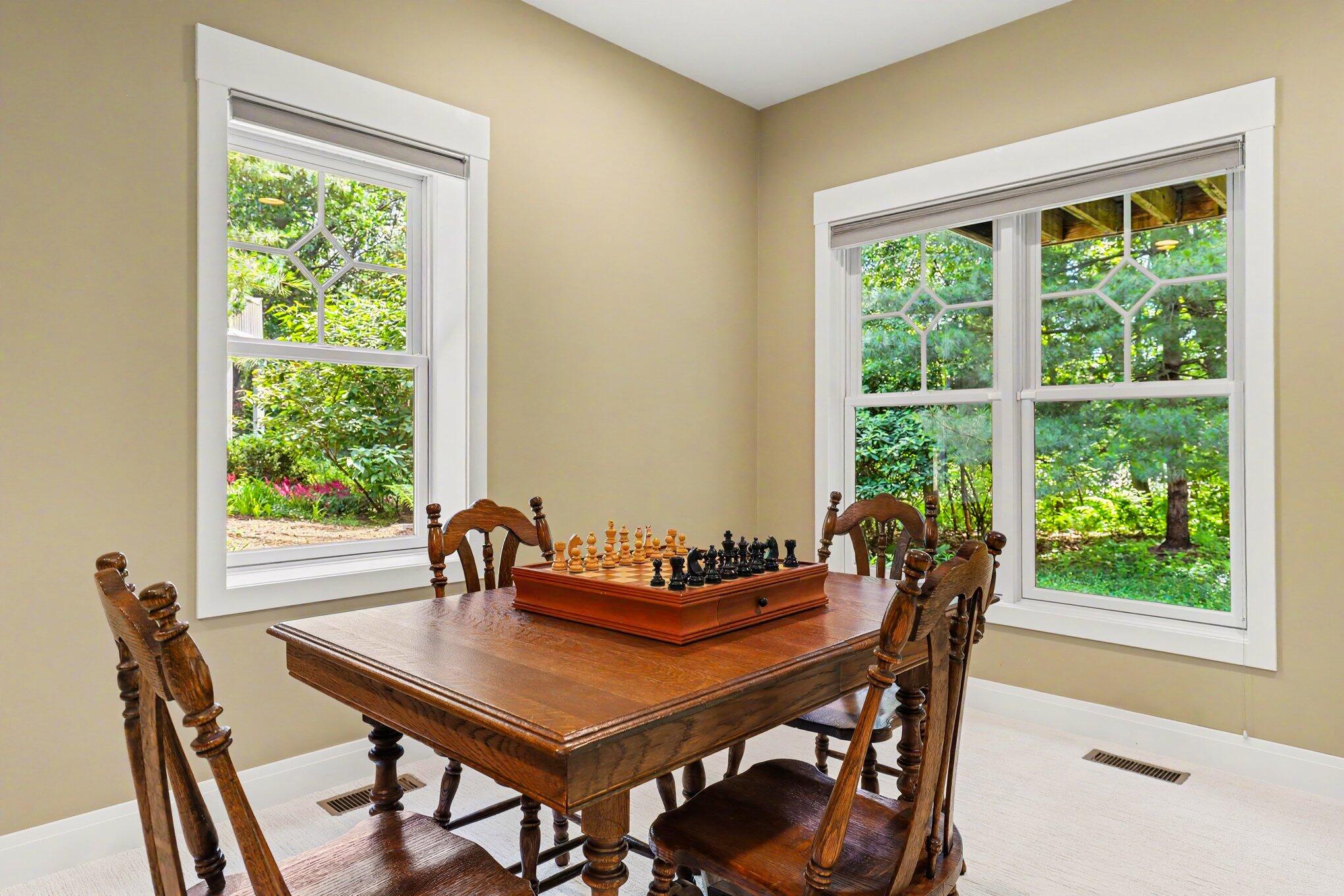 4492 Oak Arbor Drive NE Grand Rapids MI 49525