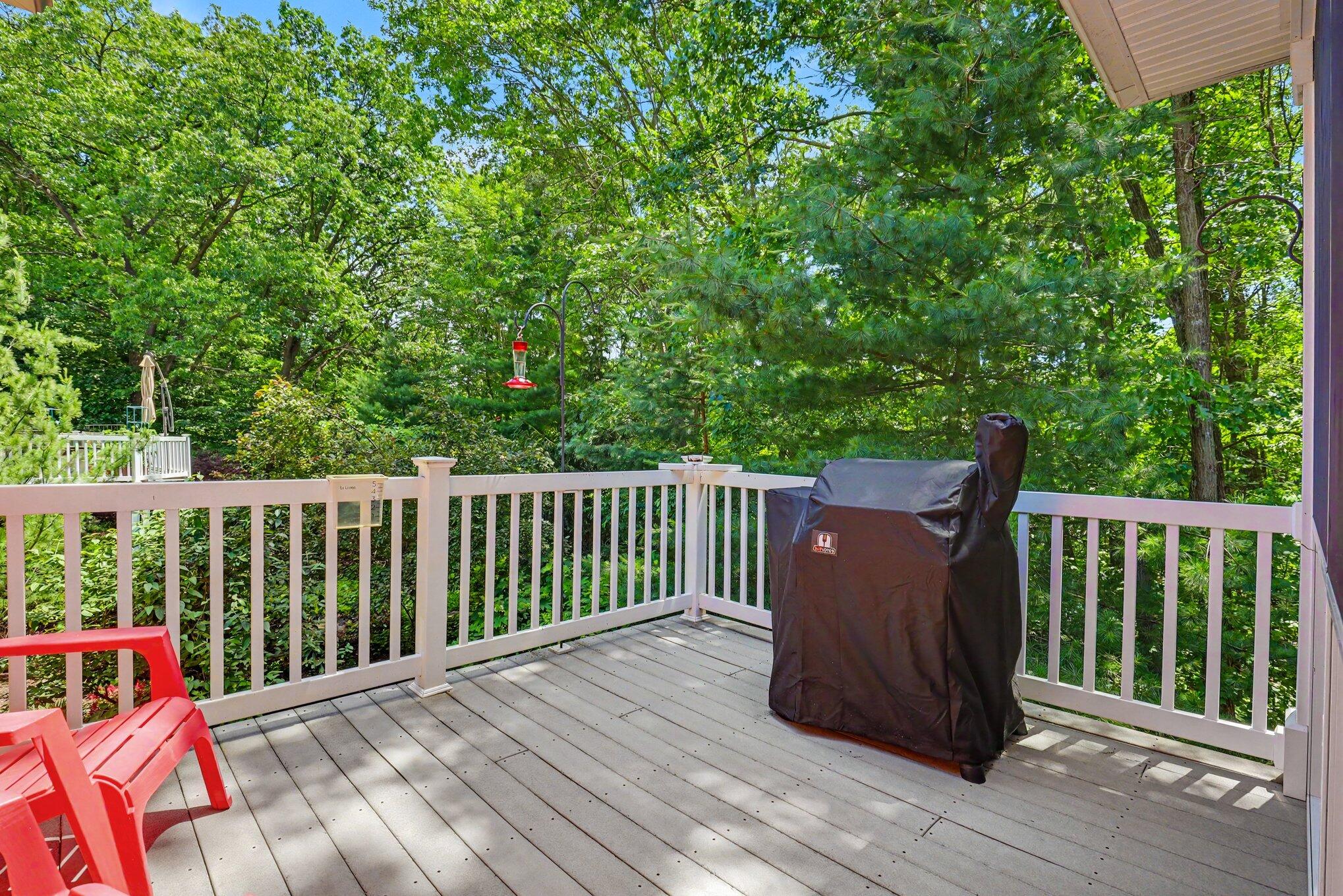 4492 Oak Arbor Drive NE Grand Rapids MI 49525