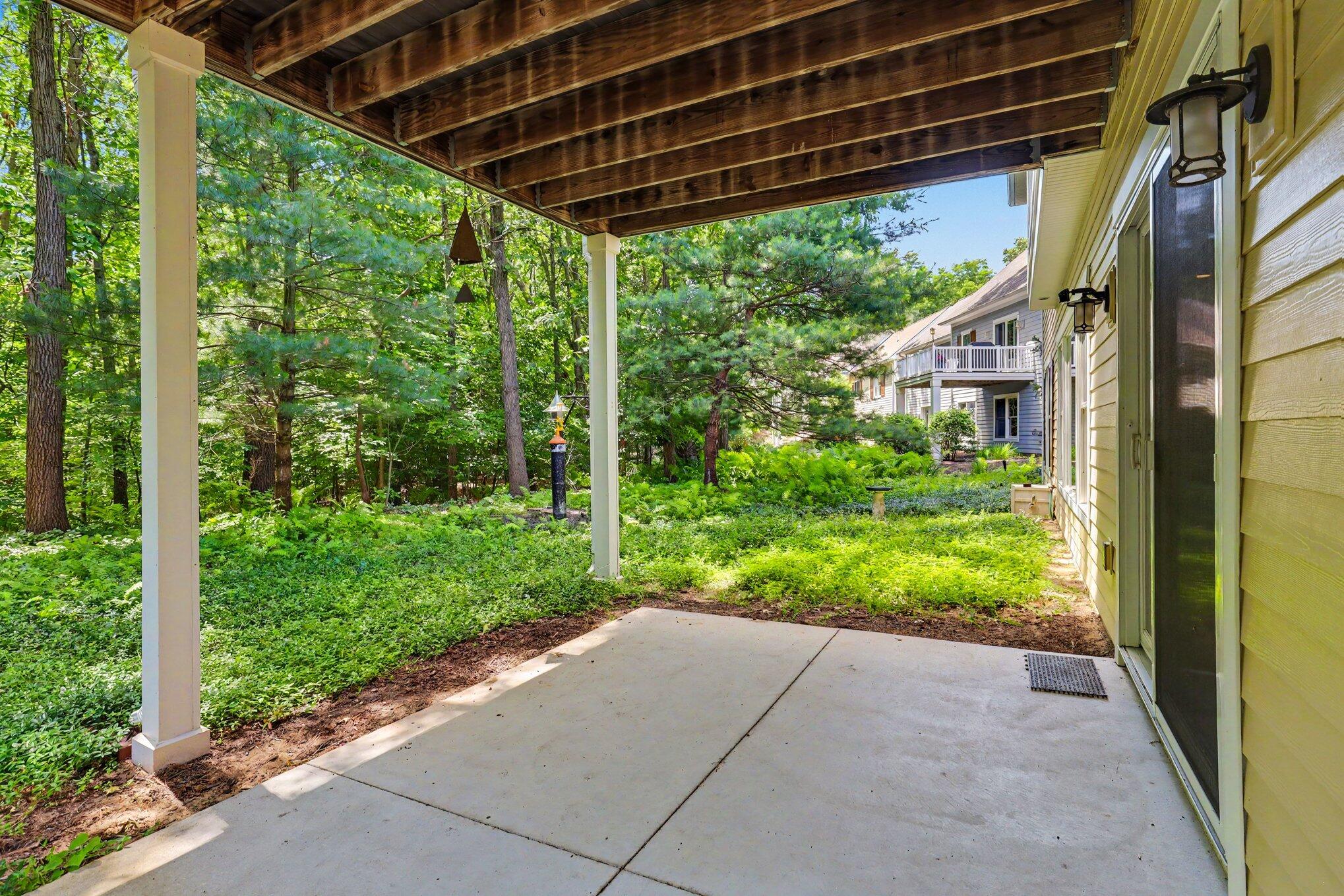 4492 Oak Arbor Drive NE Grand Rapids MI 49525