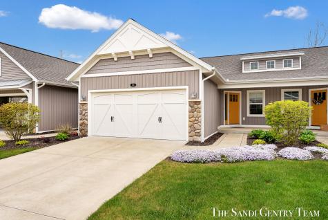 562 Riverbank Circle Zeeland MI 49464