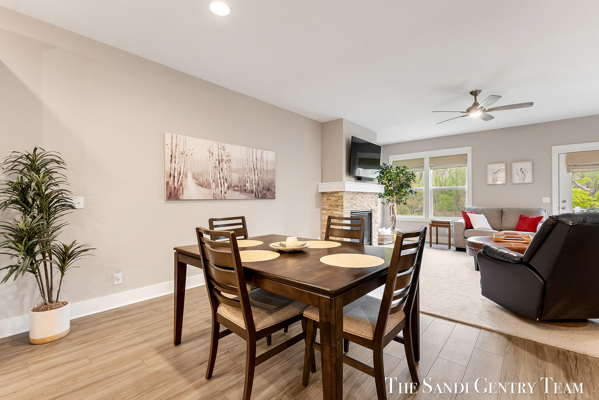 562 Riverbank Circle Zeeland MI 49464