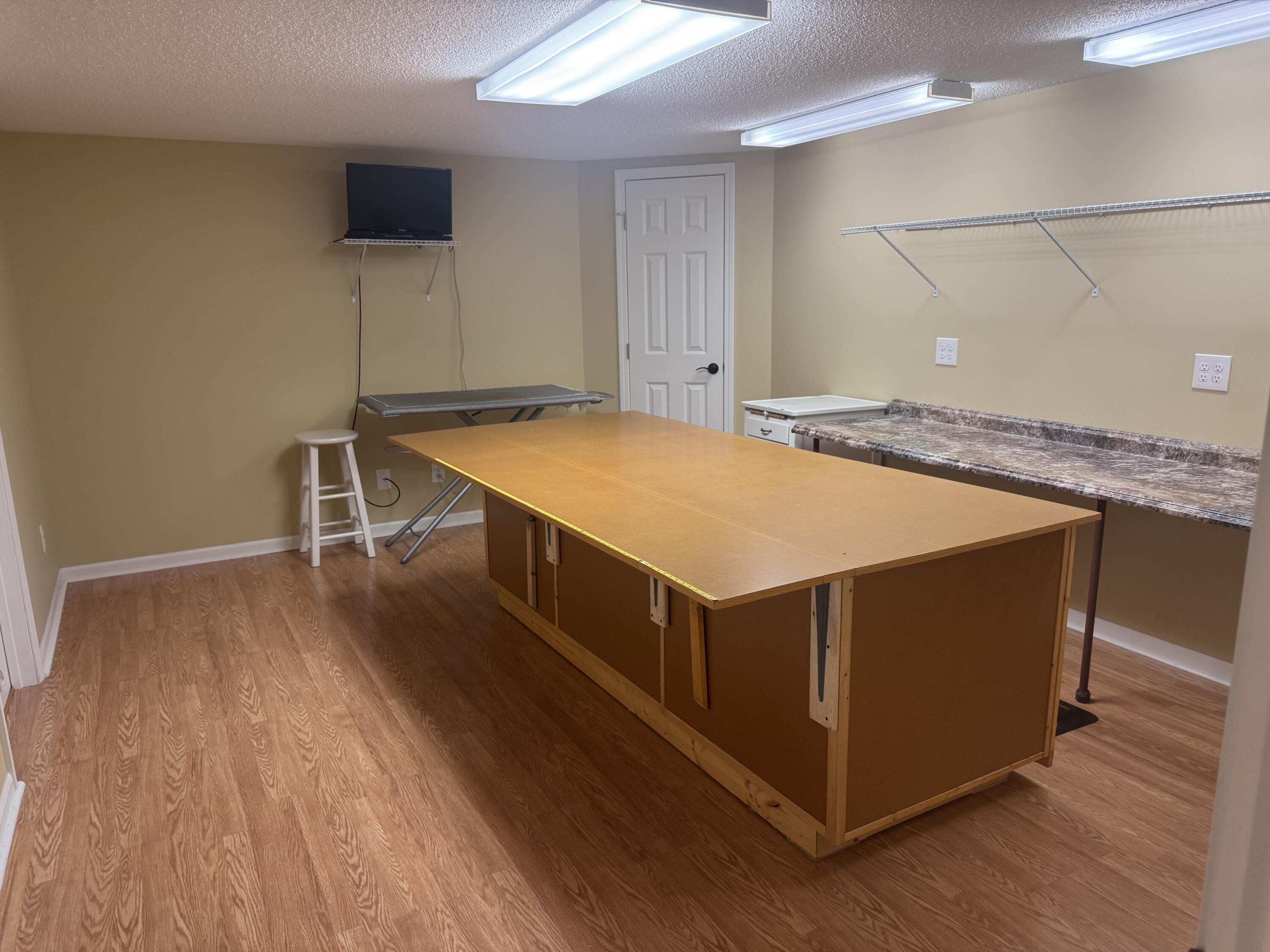 2143 Rosewood Lane Muskegon MI 49441