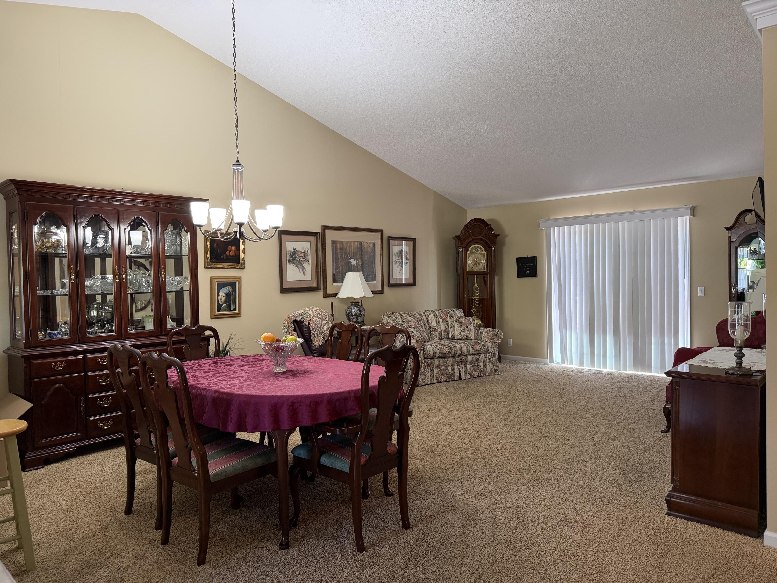 2143 Rosewood Lane Muskegon MI 49441