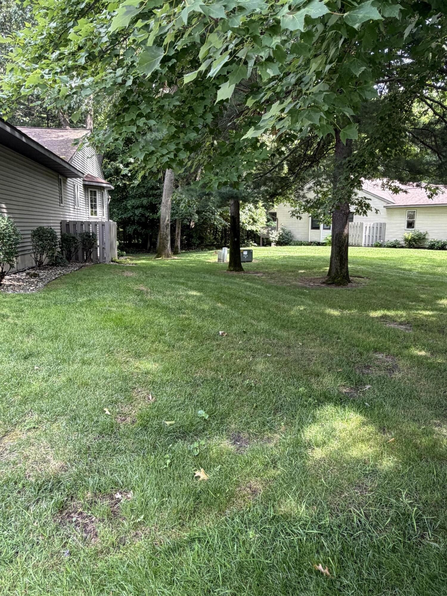832 Highbanks Drive Allegan MI 49010