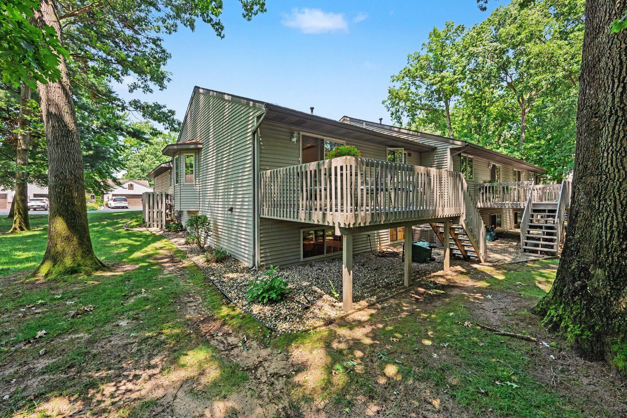 832 Highbanks Drive Allegan MI 49010