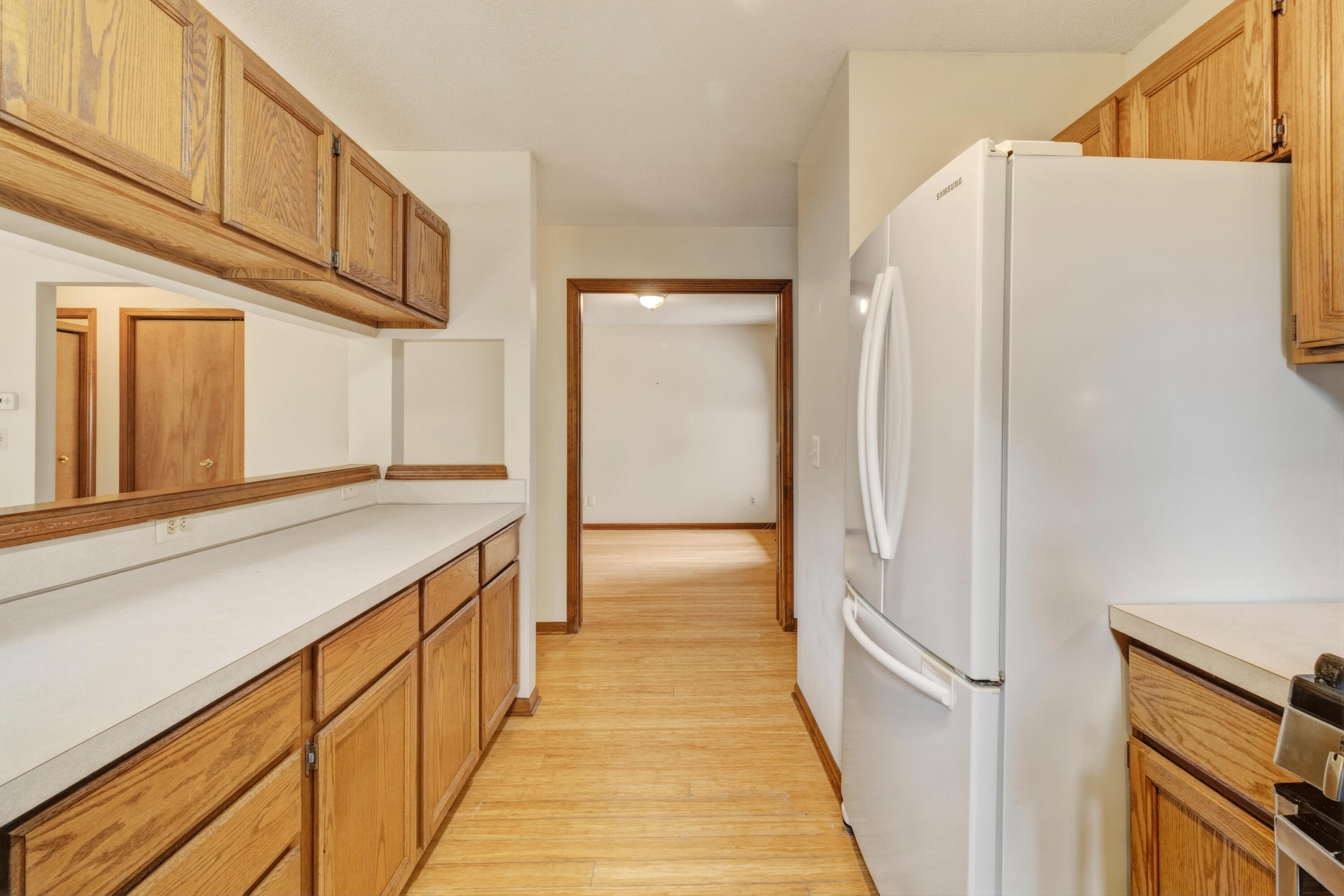 643 Crestview Street Holland MI 49423