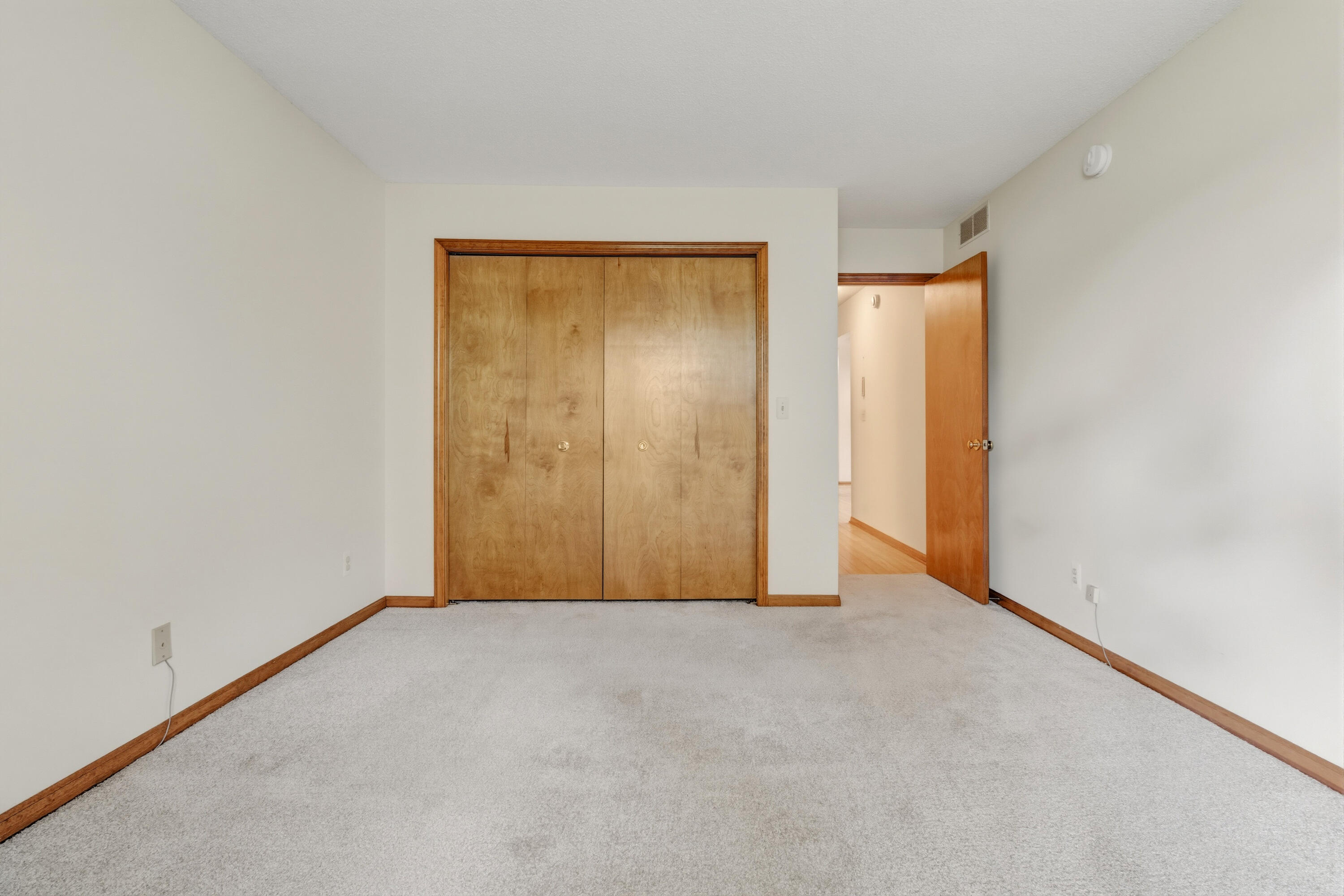 643 Crestview Street Holland MI 49423