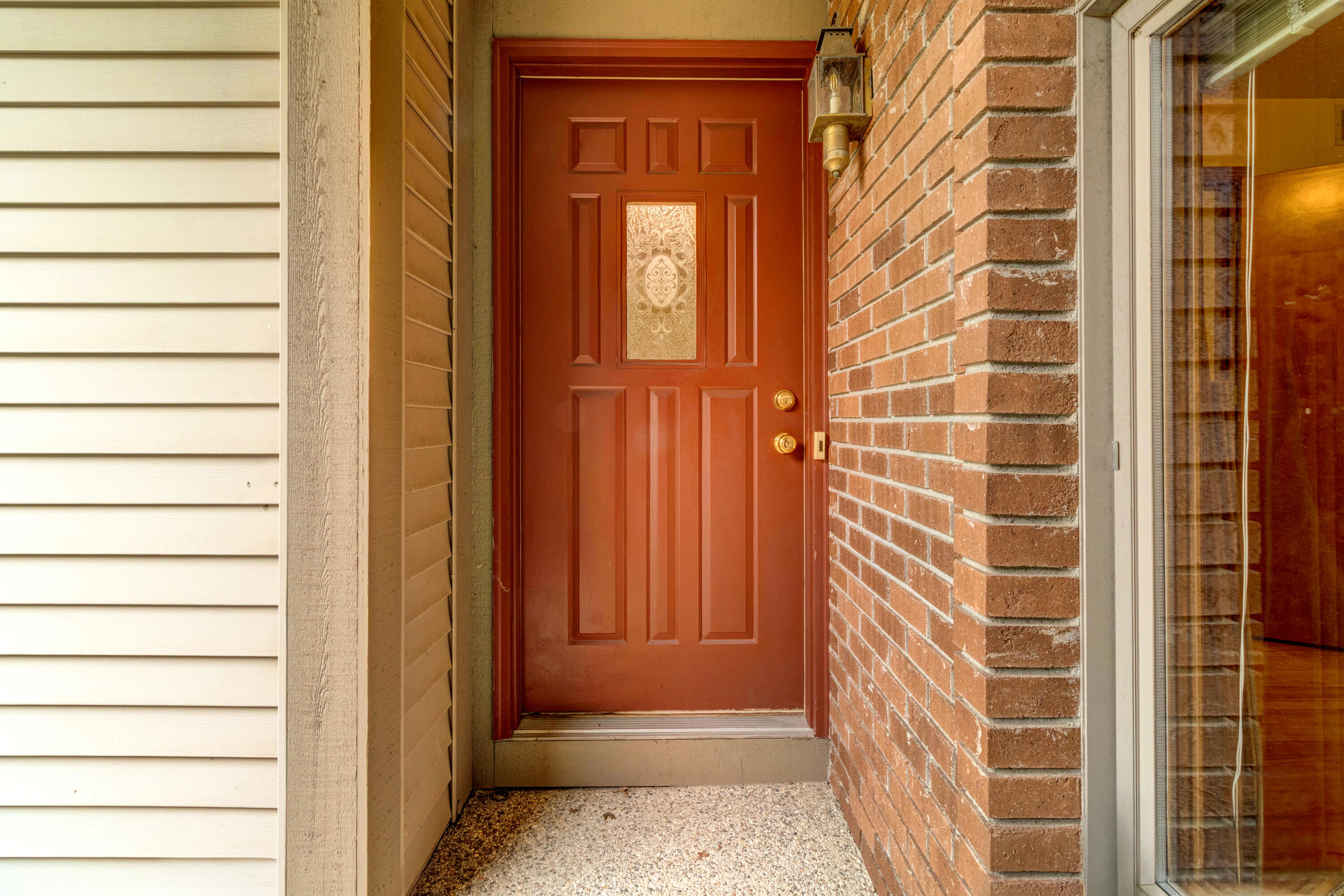 643 Crestview Street Holland MI 49423