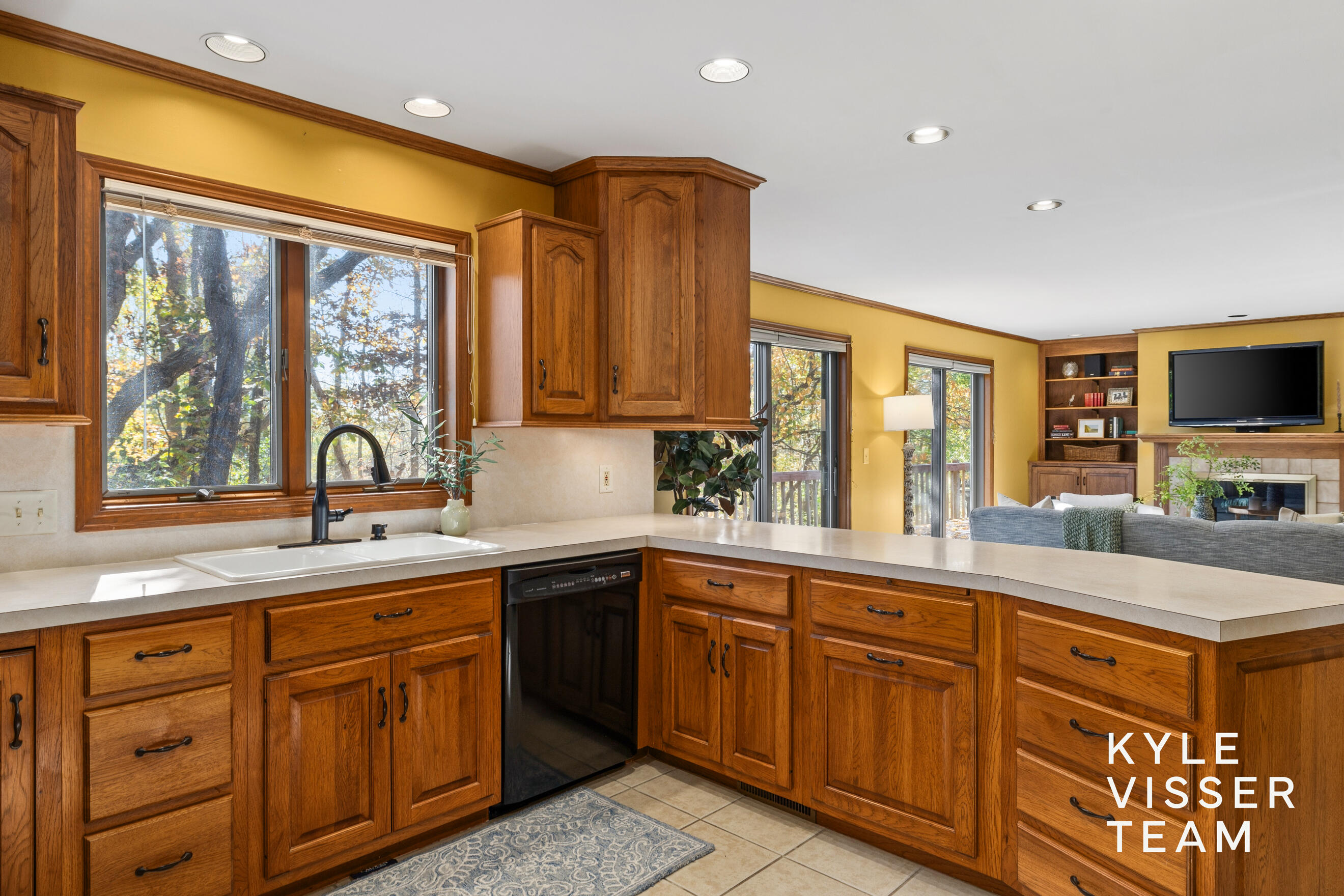 6178 S Gatehouse Drive SE Grand Rapids MI 49546