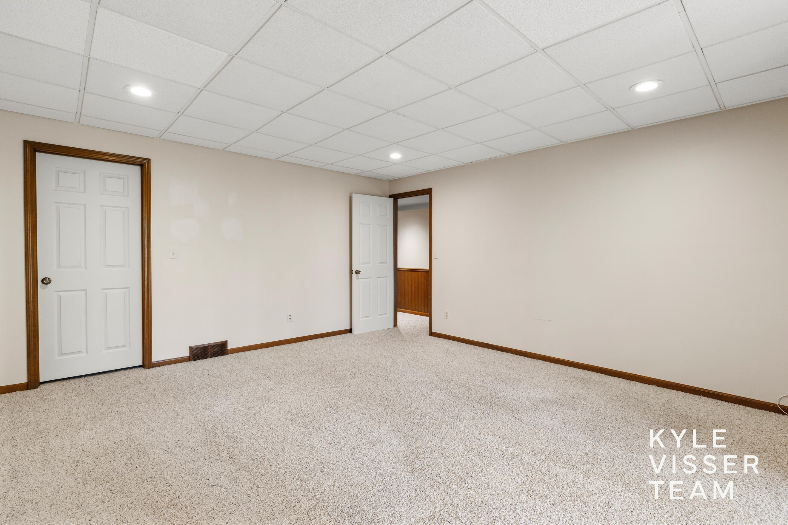 6178 S Gatehouse Drive SE Grand Rapids MI 49546