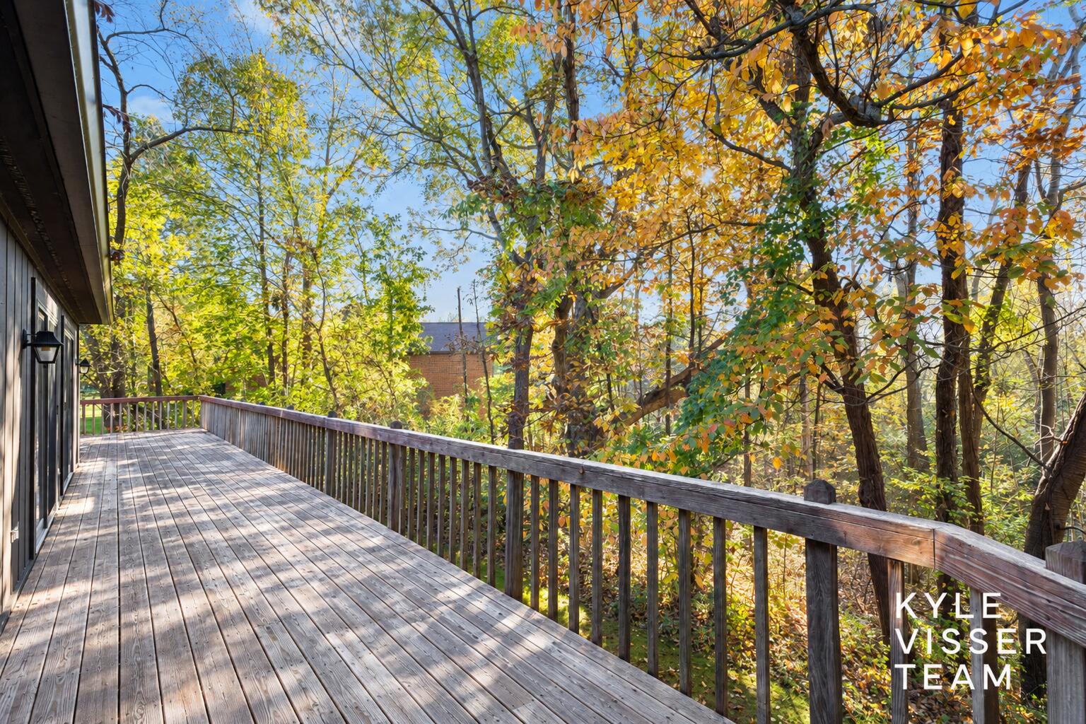 6178 S Gatehouse Drive SE Grand Rapids MI 49546