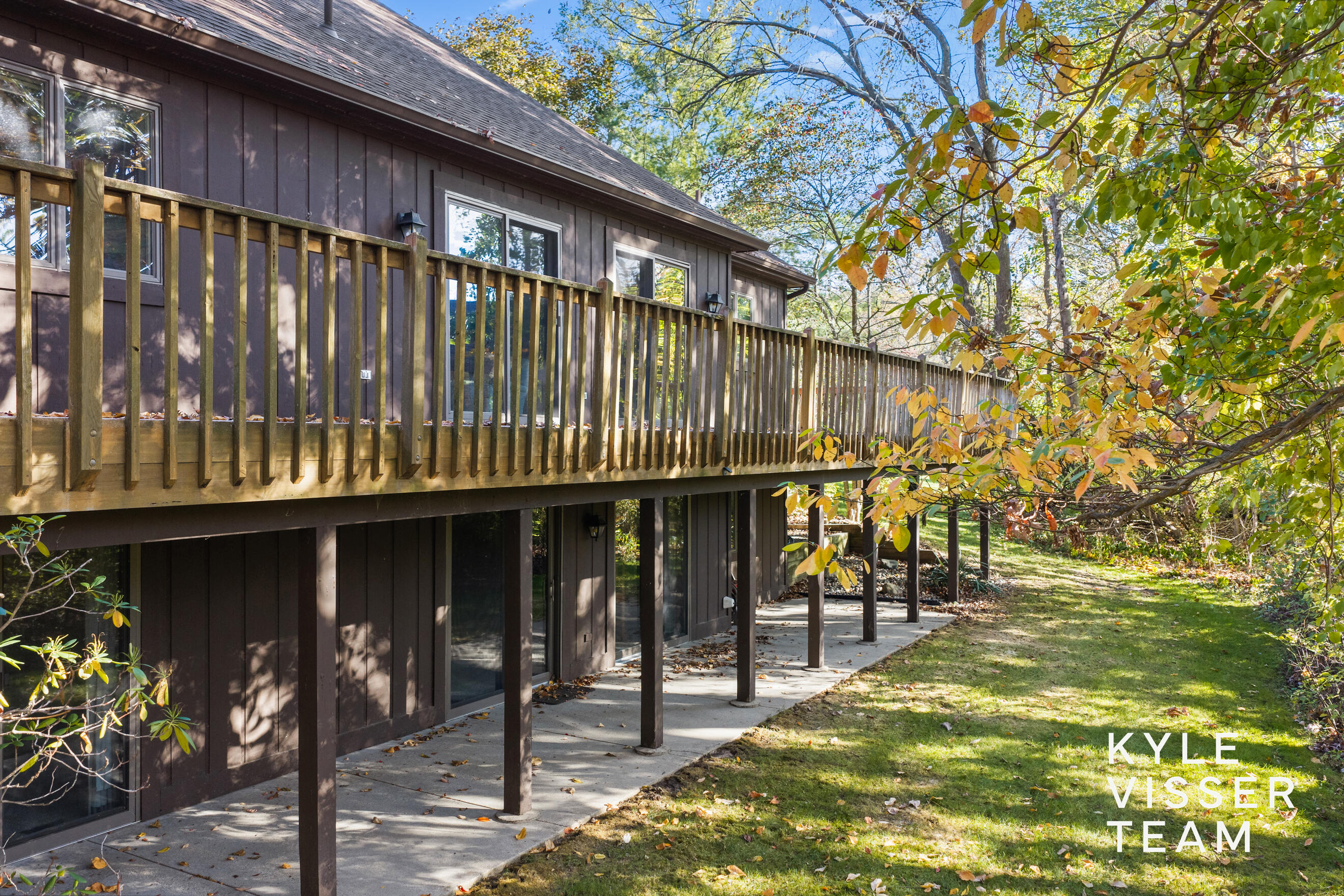 6178 S Gatehouse Drive SE Grand Rapids MI 49546
