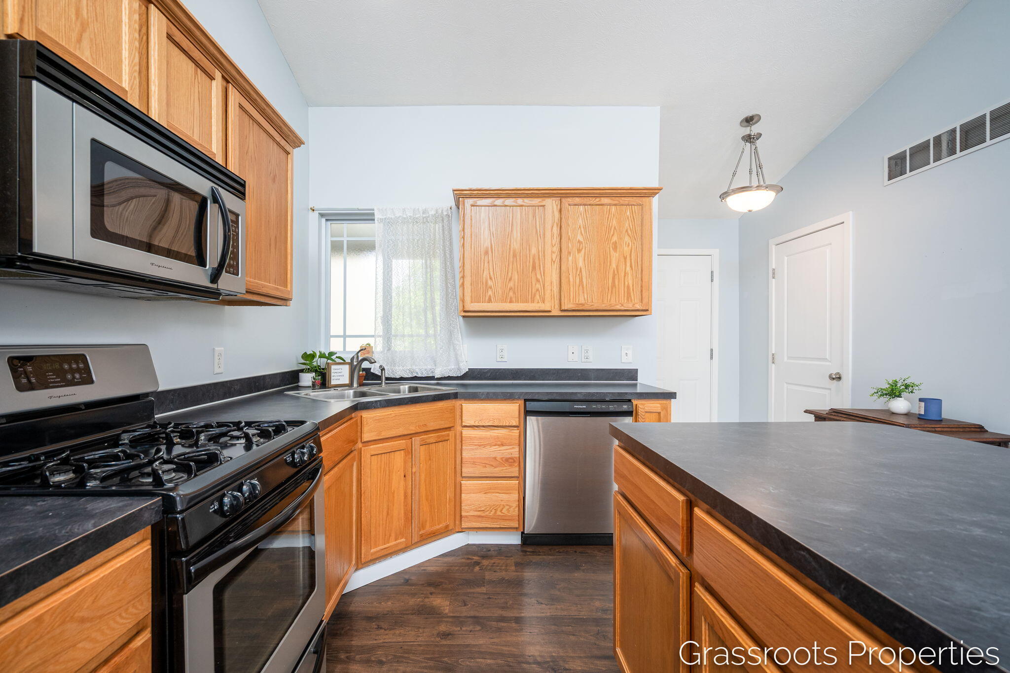 7360 Sierrafield Court SW Byron Center MI 49315