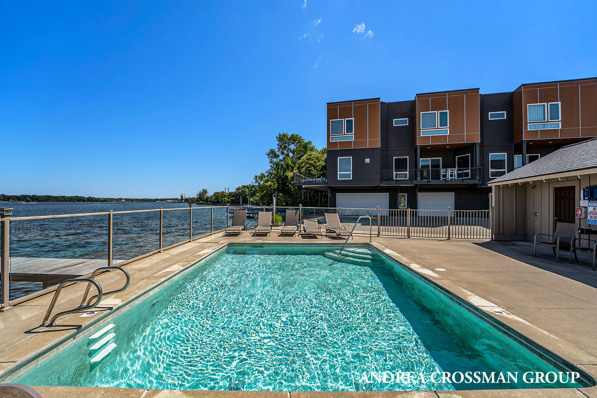543 Macatawa Avenue Holland MI 49423