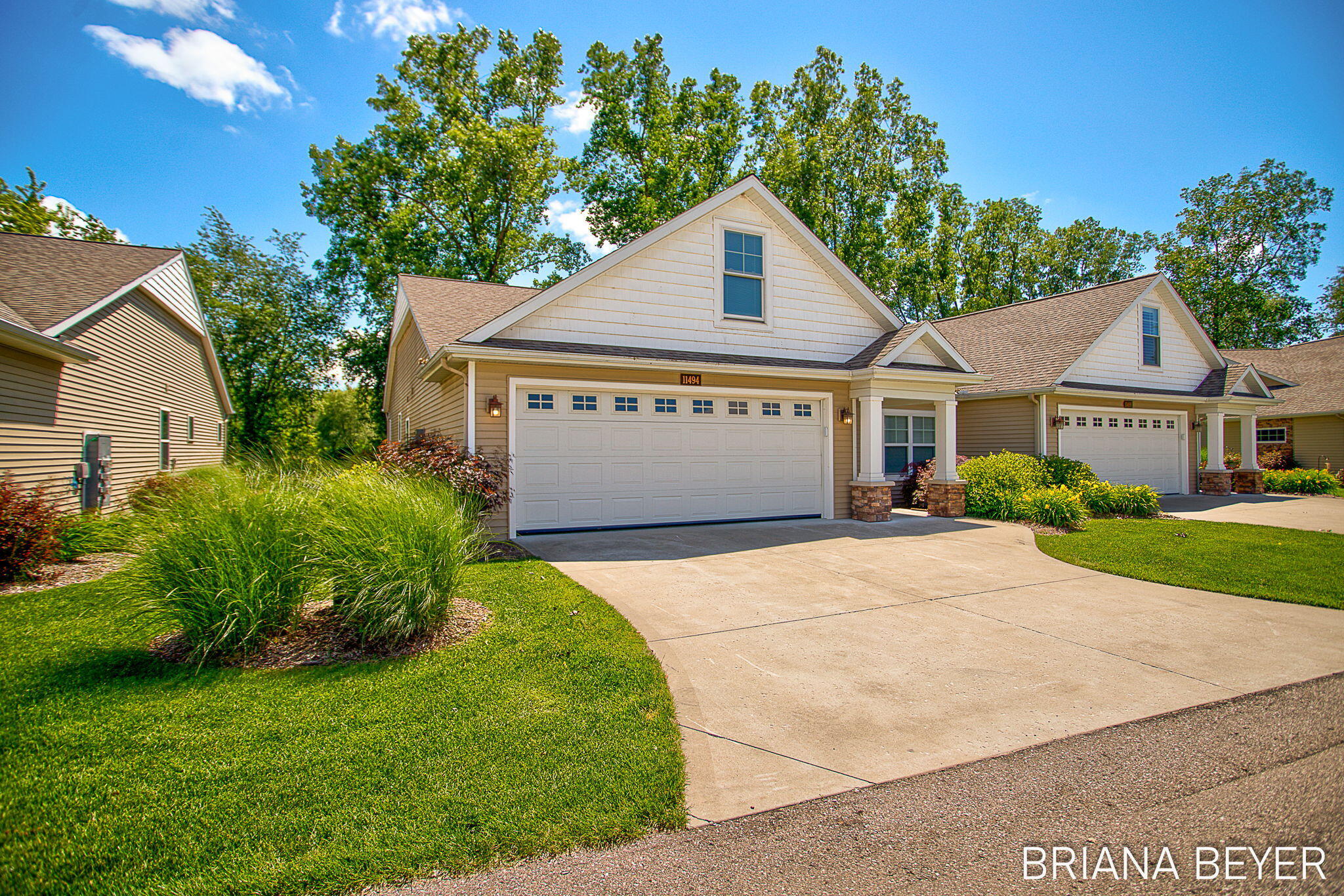 11494 S Lake Drive Holland MI 49424