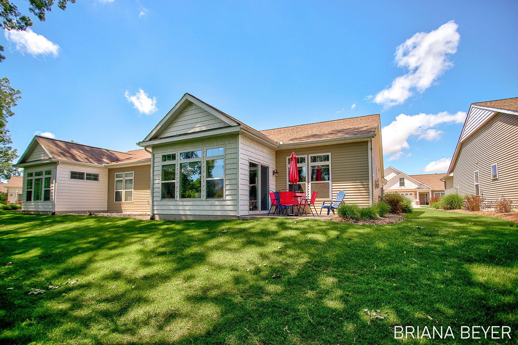 11494 S Lake Drive Holland MI 49424