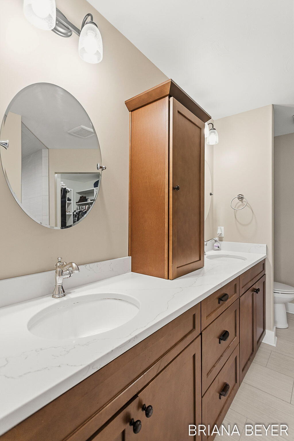 11494 S Lake Drive Holland MI 49424