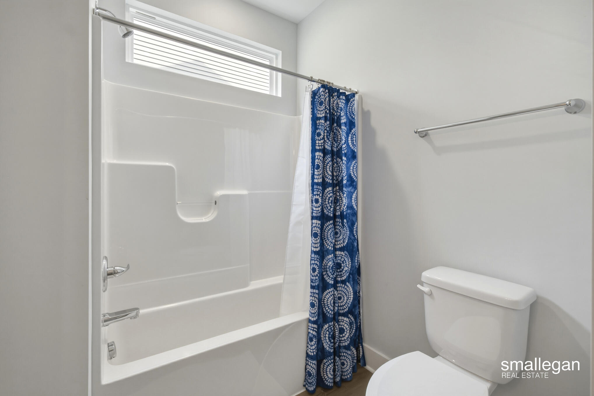 2382 Watertown Way NE Grand Rapids MI 49505