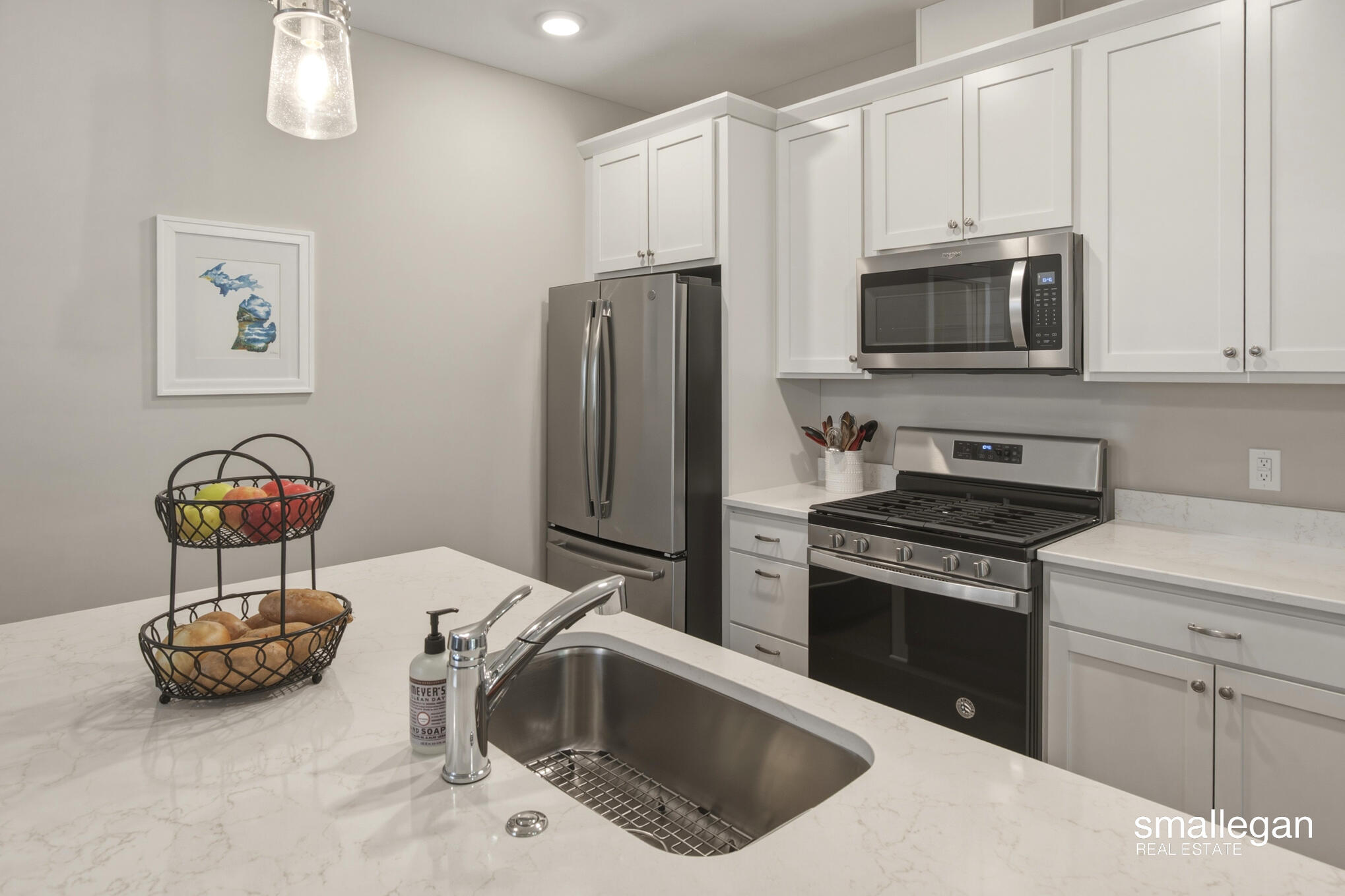 2382 Watertown Way NE Grand Rapids MI 49505