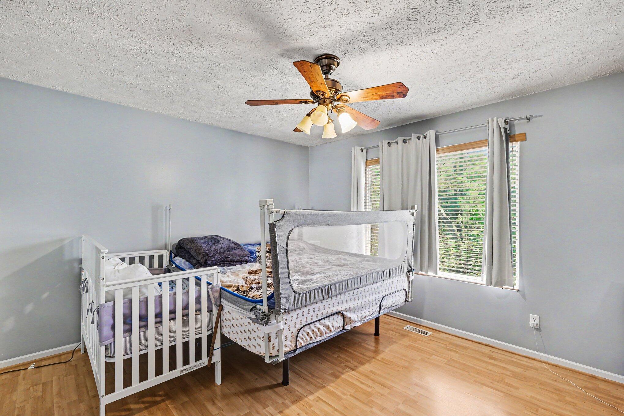 4676 Eastern Avenue SE Grand Rapids MI 49508