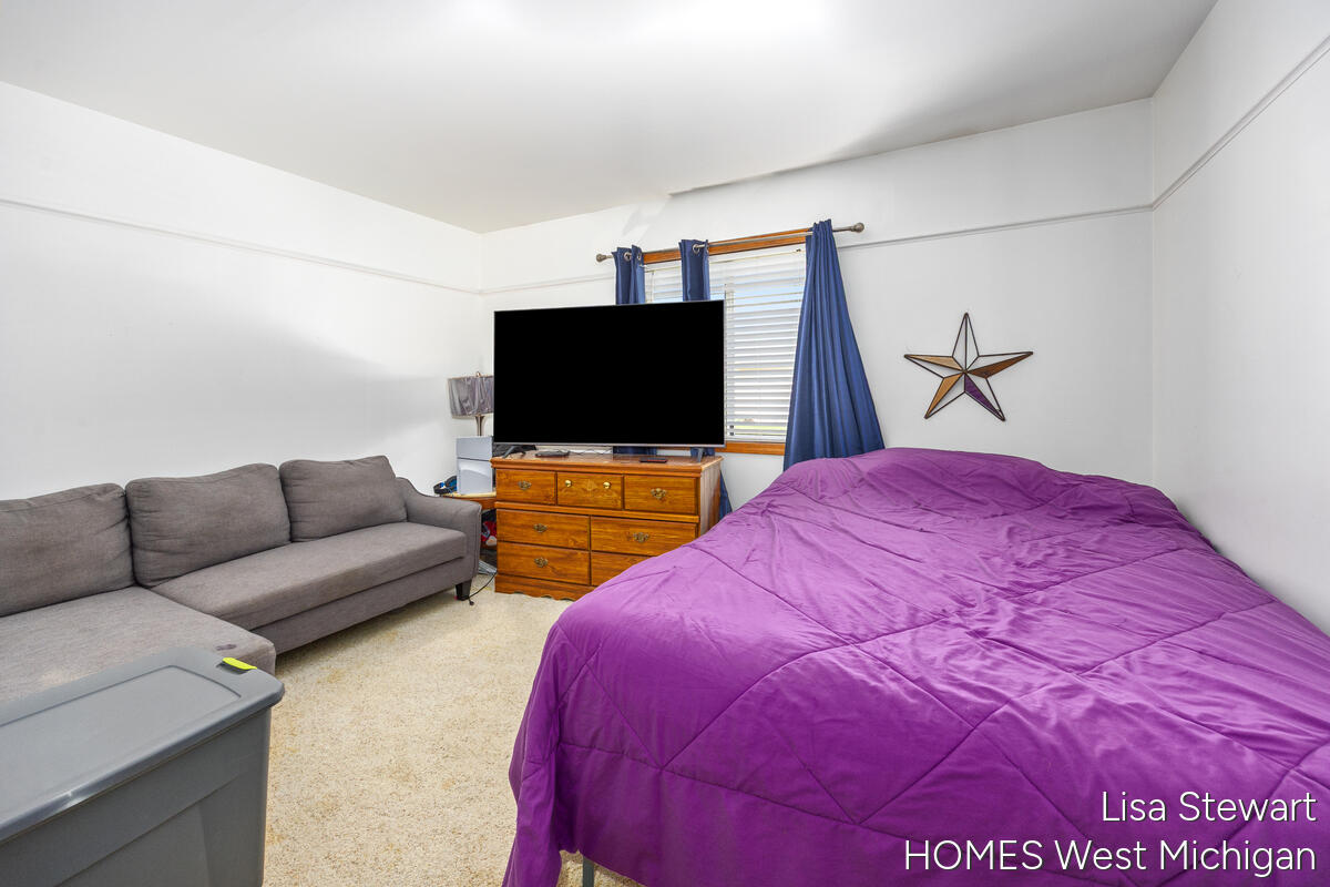 5951 Leisure South Drive SE Grand Rapids MI 49548