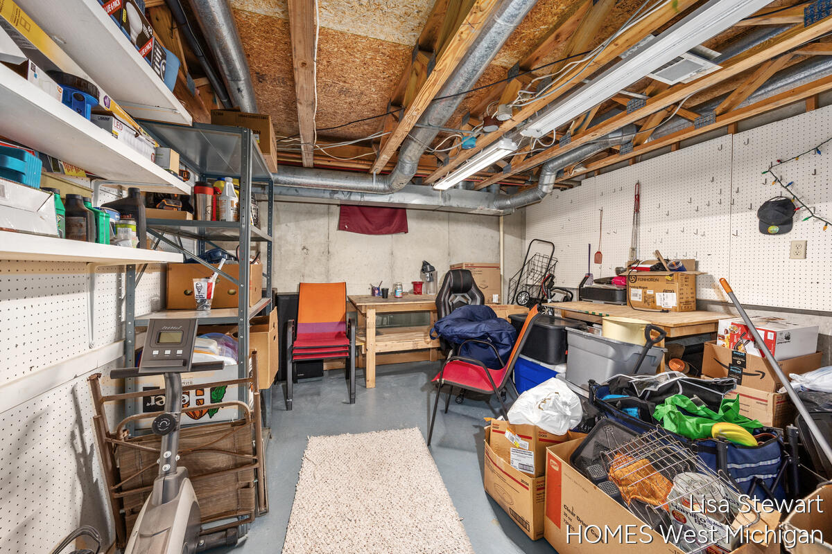 5951 Leisure South Drive SE Grand Rapids MI 49548