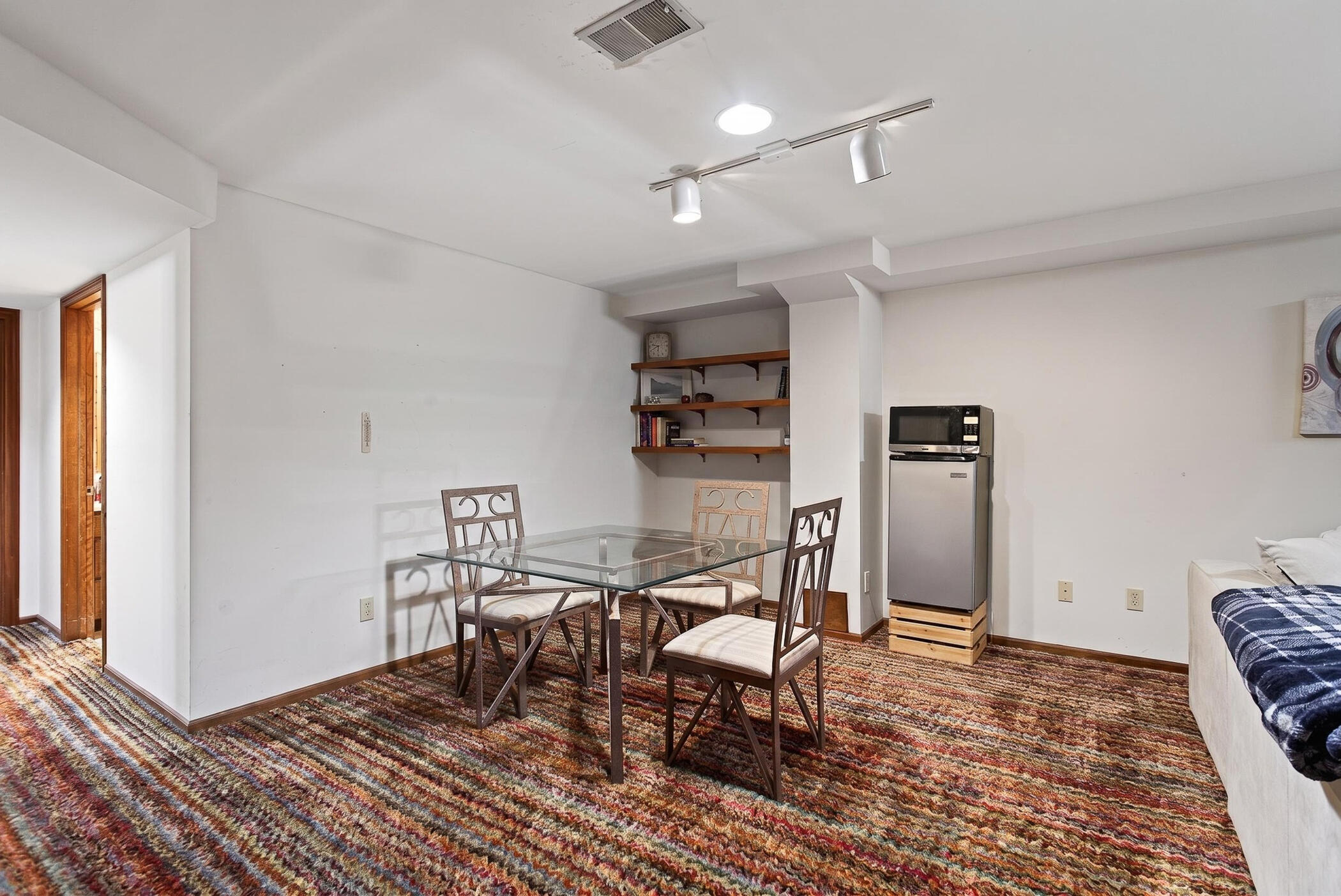 2277 Radcliff Circle SE Grand Rapids MI 49546