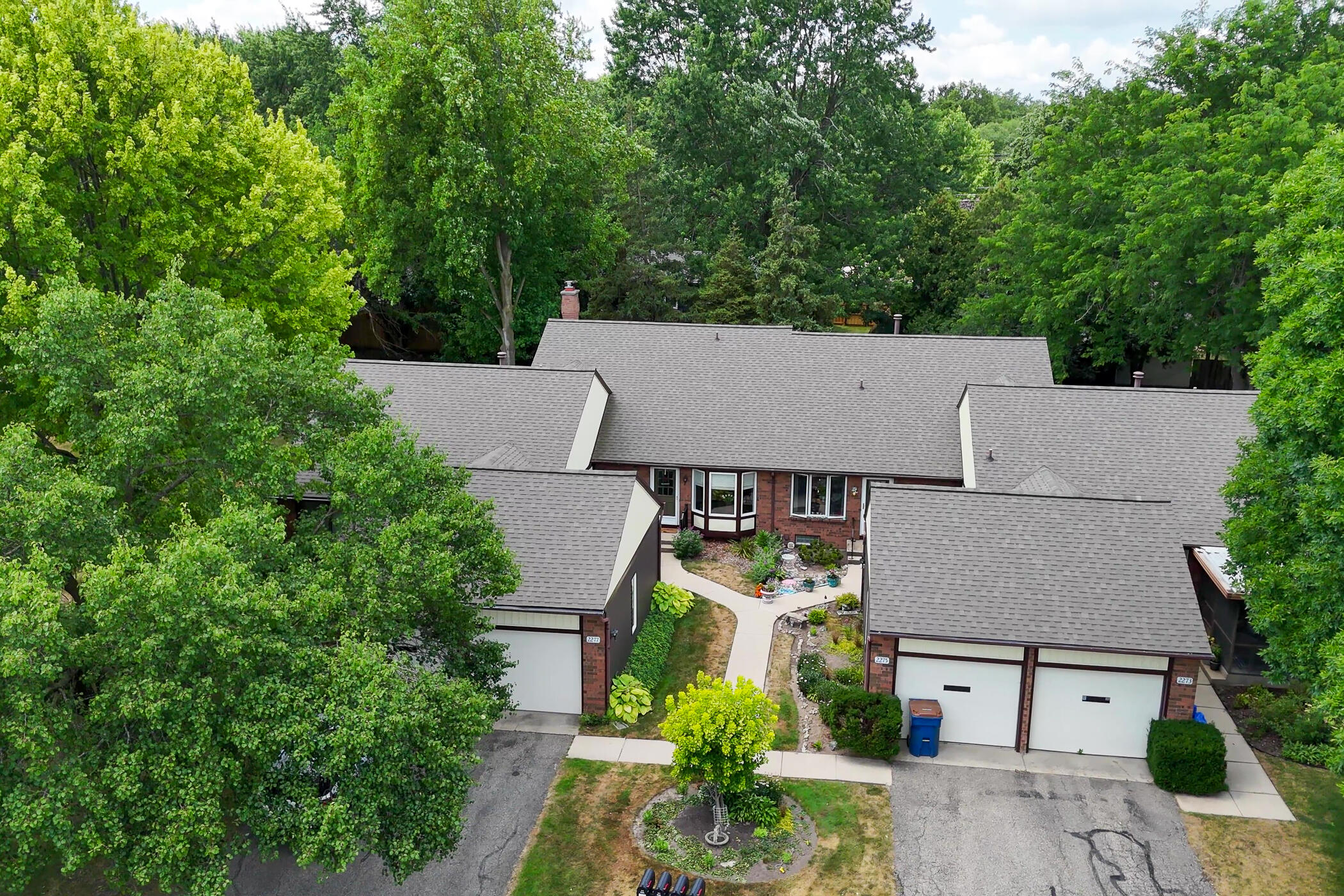 2277 Radcliff Circle SE Grand Rapids MI 49546