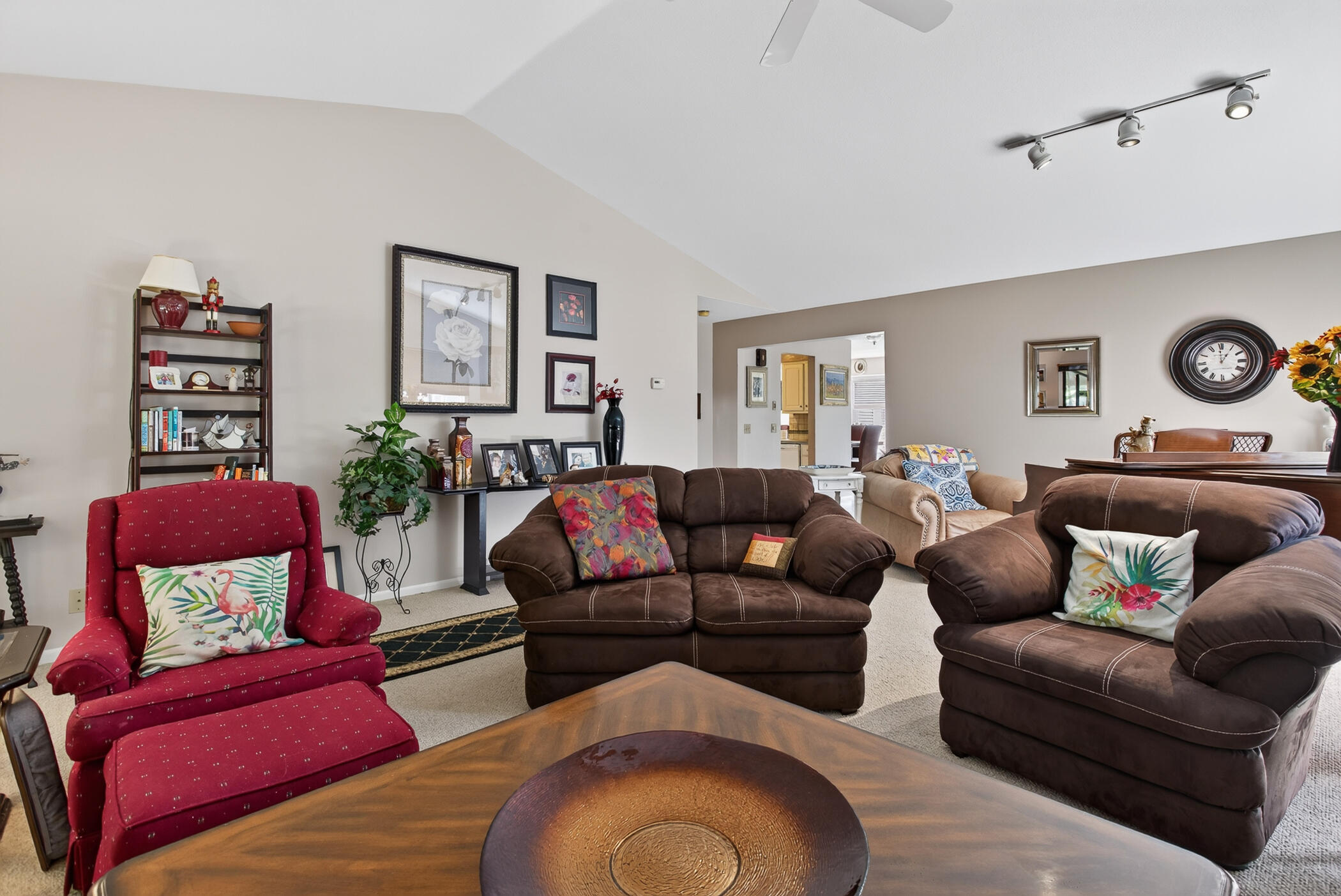 2277 Radcliff Circle SE Grand Rapids MI 49546