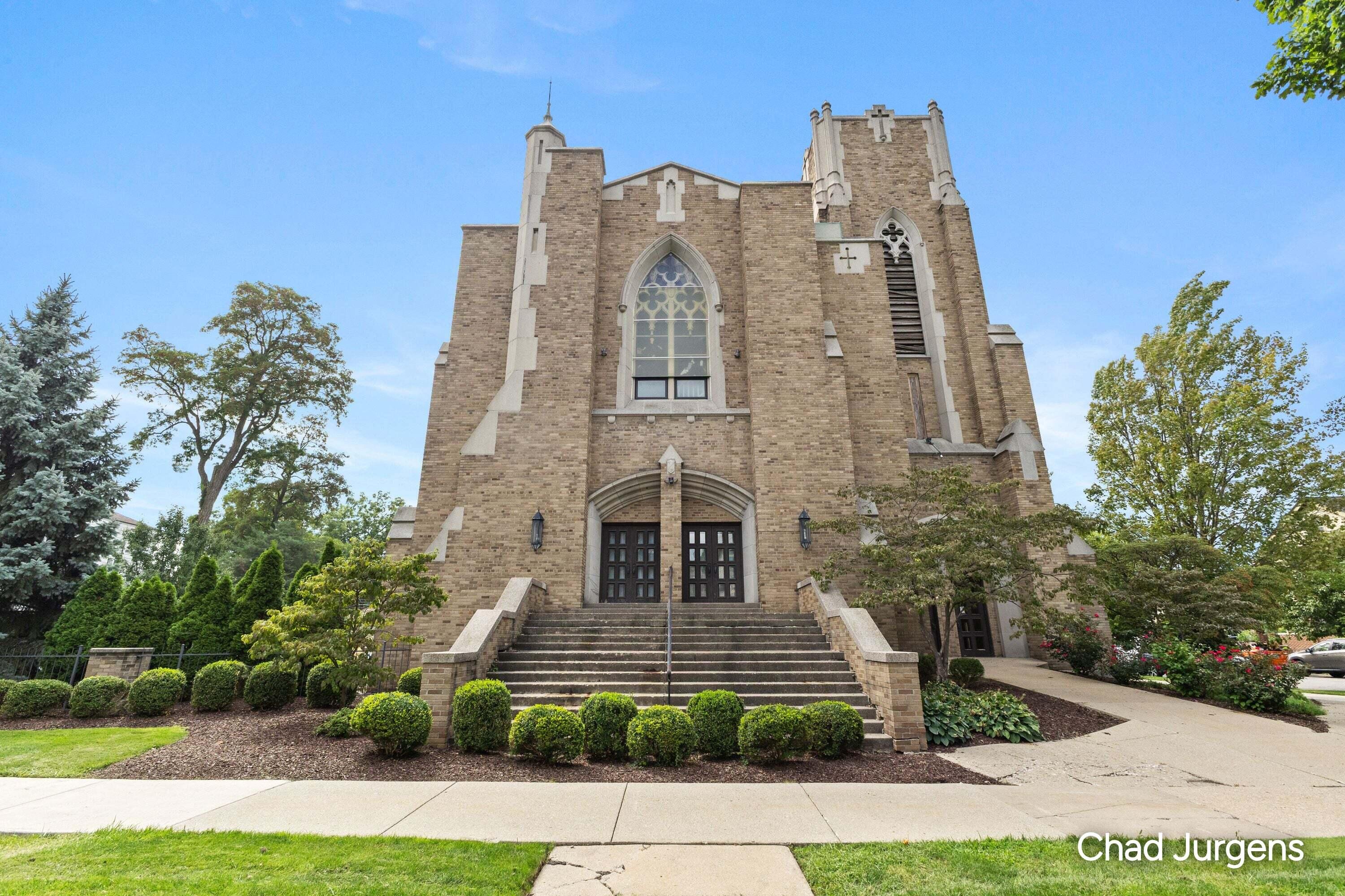 253 Prospect Avenue NE Grand Rapids MI 49503