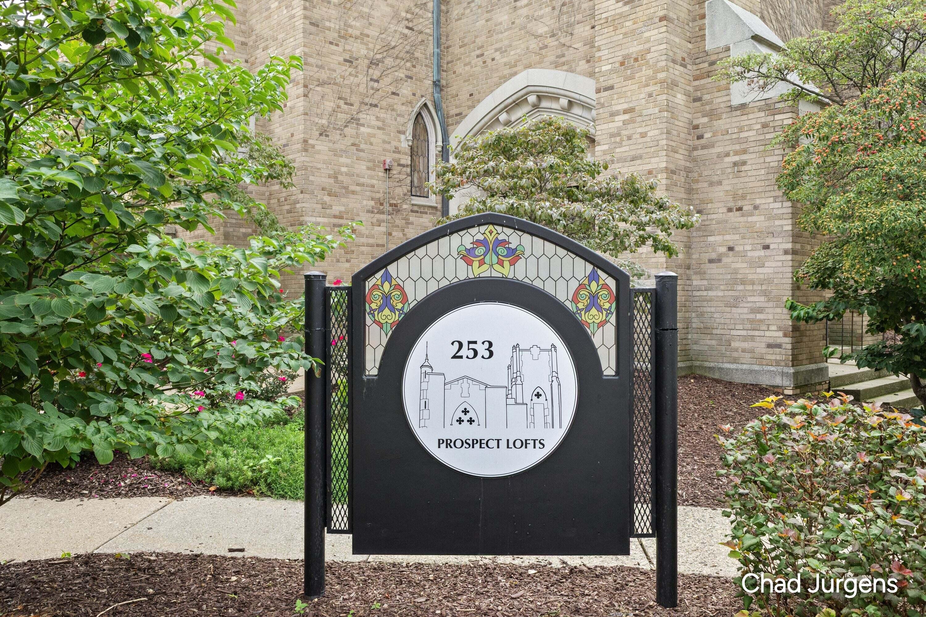 253 Prospect Avenue NE Grand Rapids MI 49503