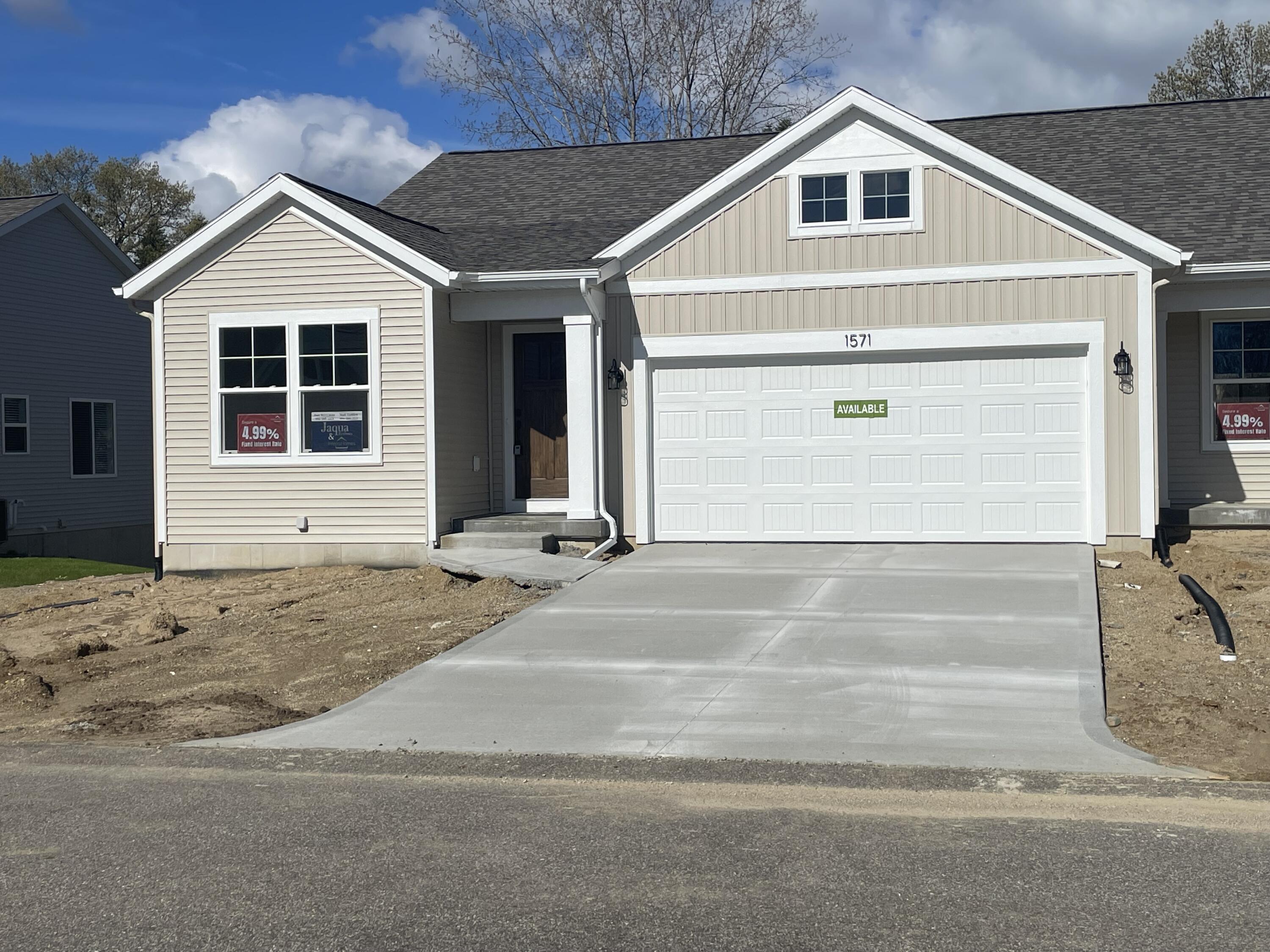 1571 N Village Circle Kalamazoo MI 49009