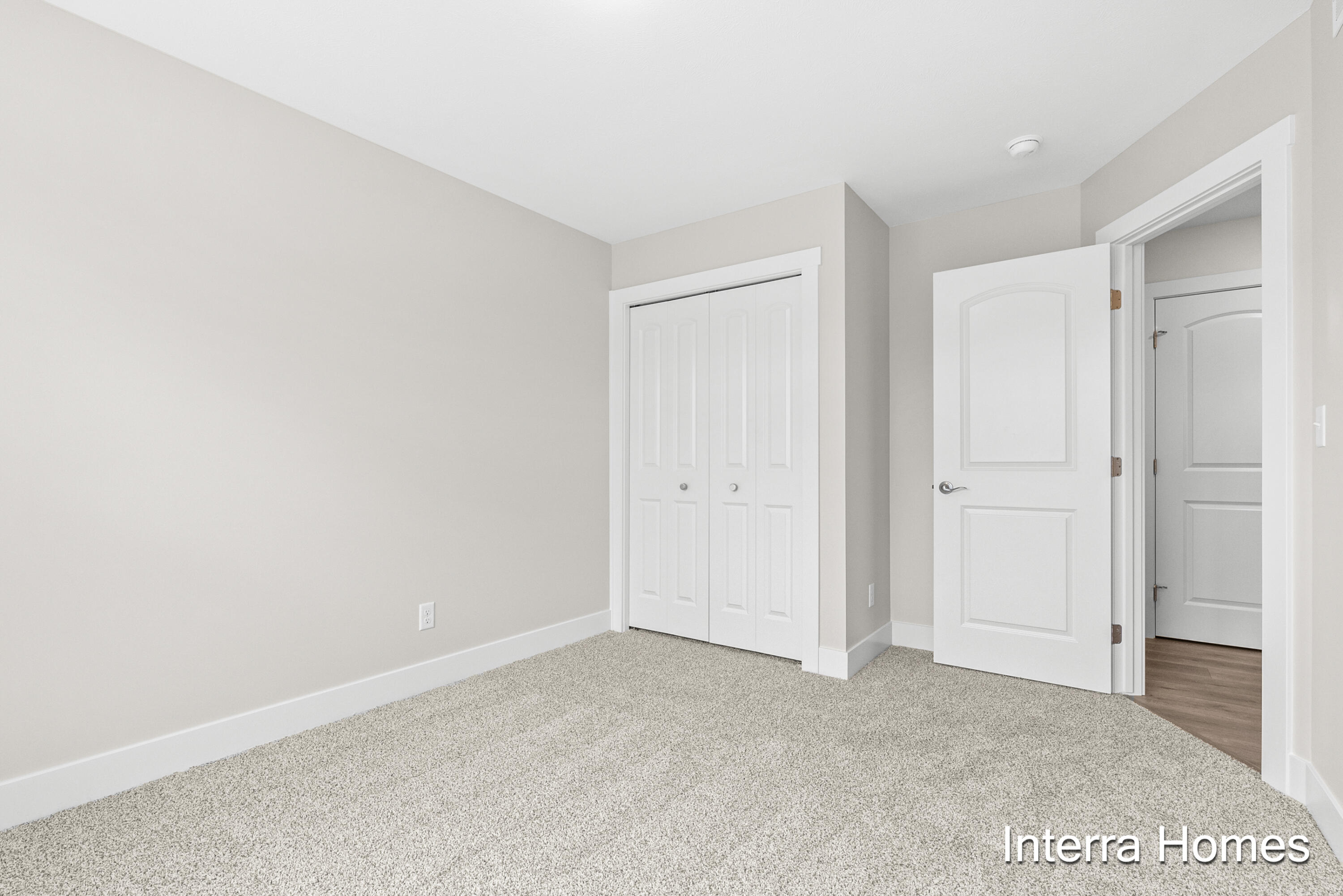 1571 N Village Circle Kalamazoo MI 49009