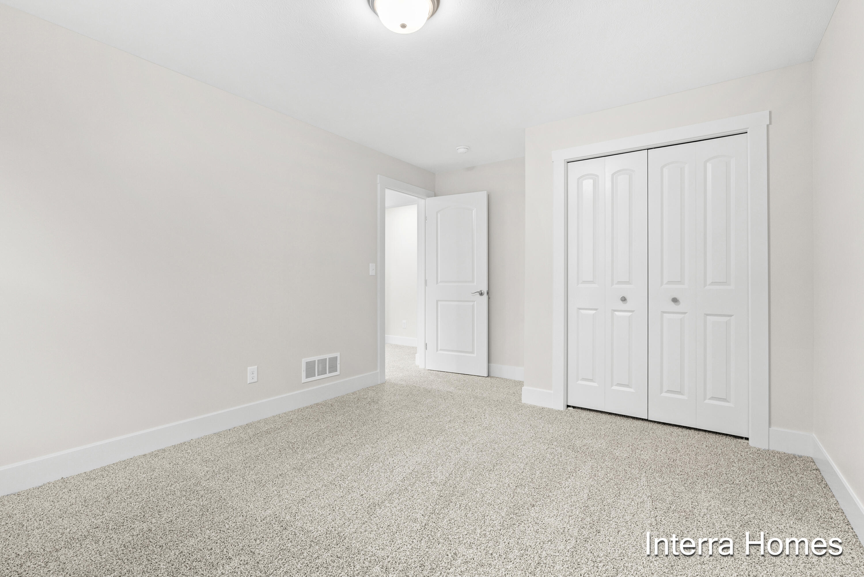 1571 N Village Circle Kalamazoo MI 49009