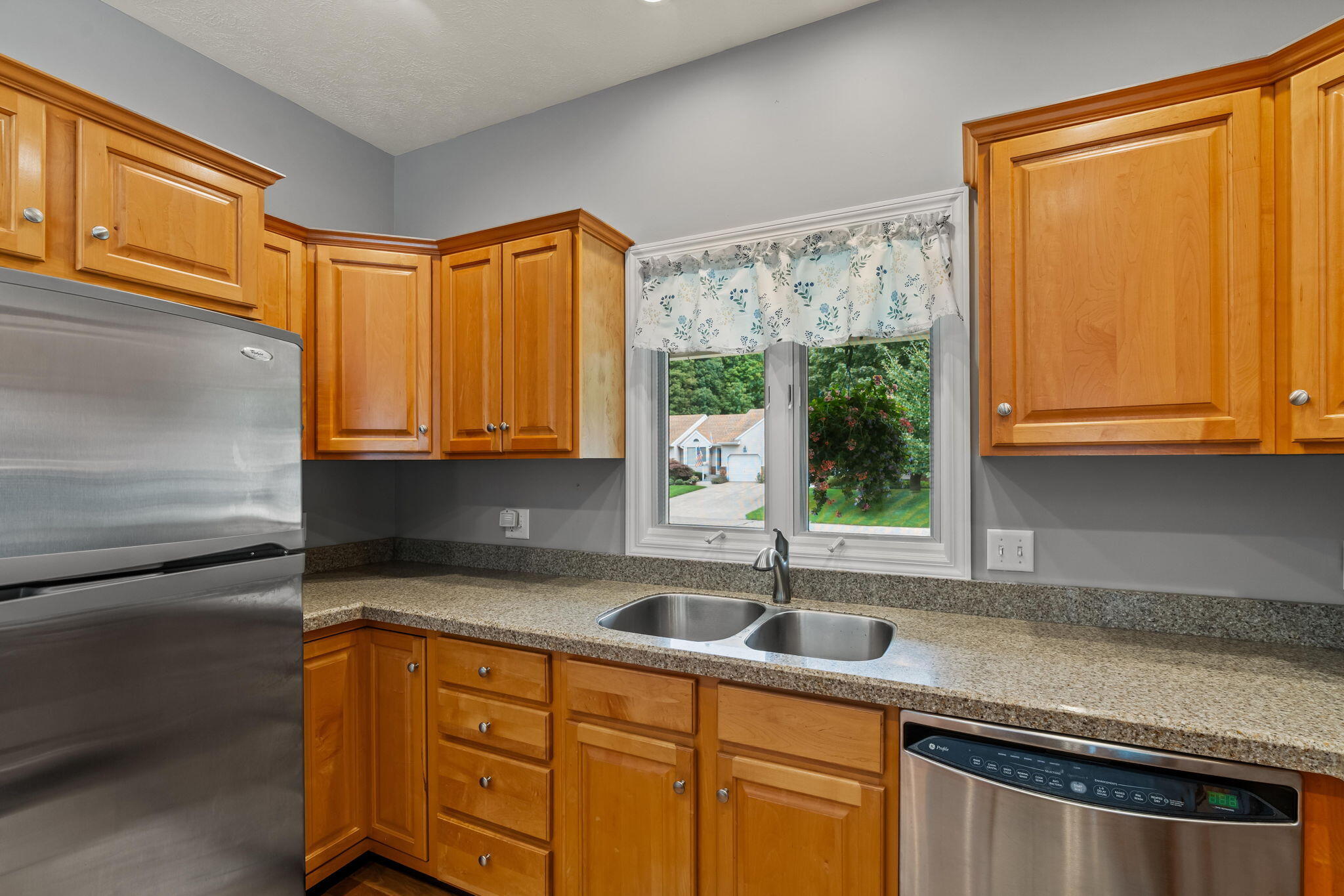 458 Amity Street Douglas MI 49406