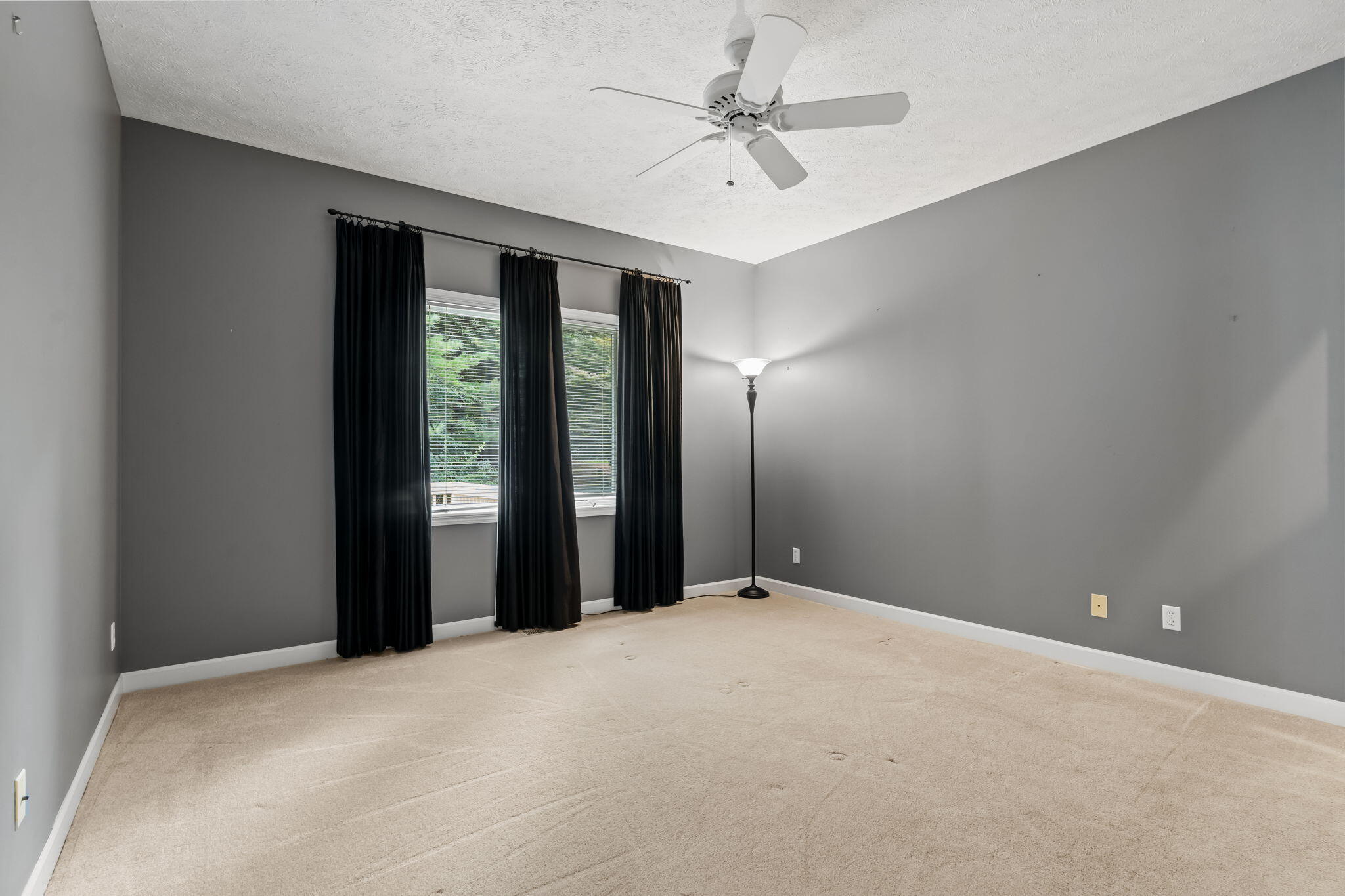 458 Amity Street Douglas MI 49406