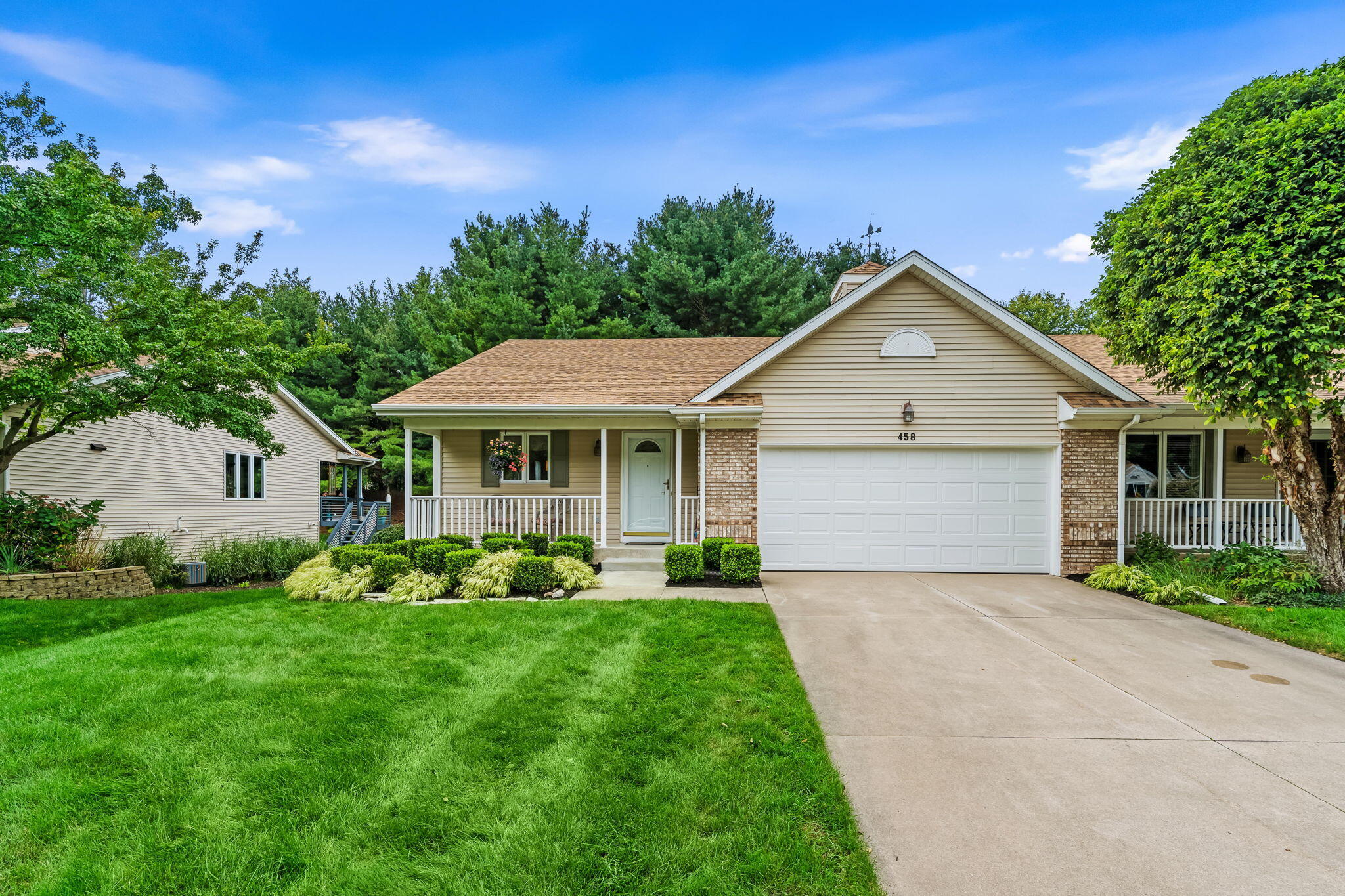 458 Amity Street Douglas MI 49406